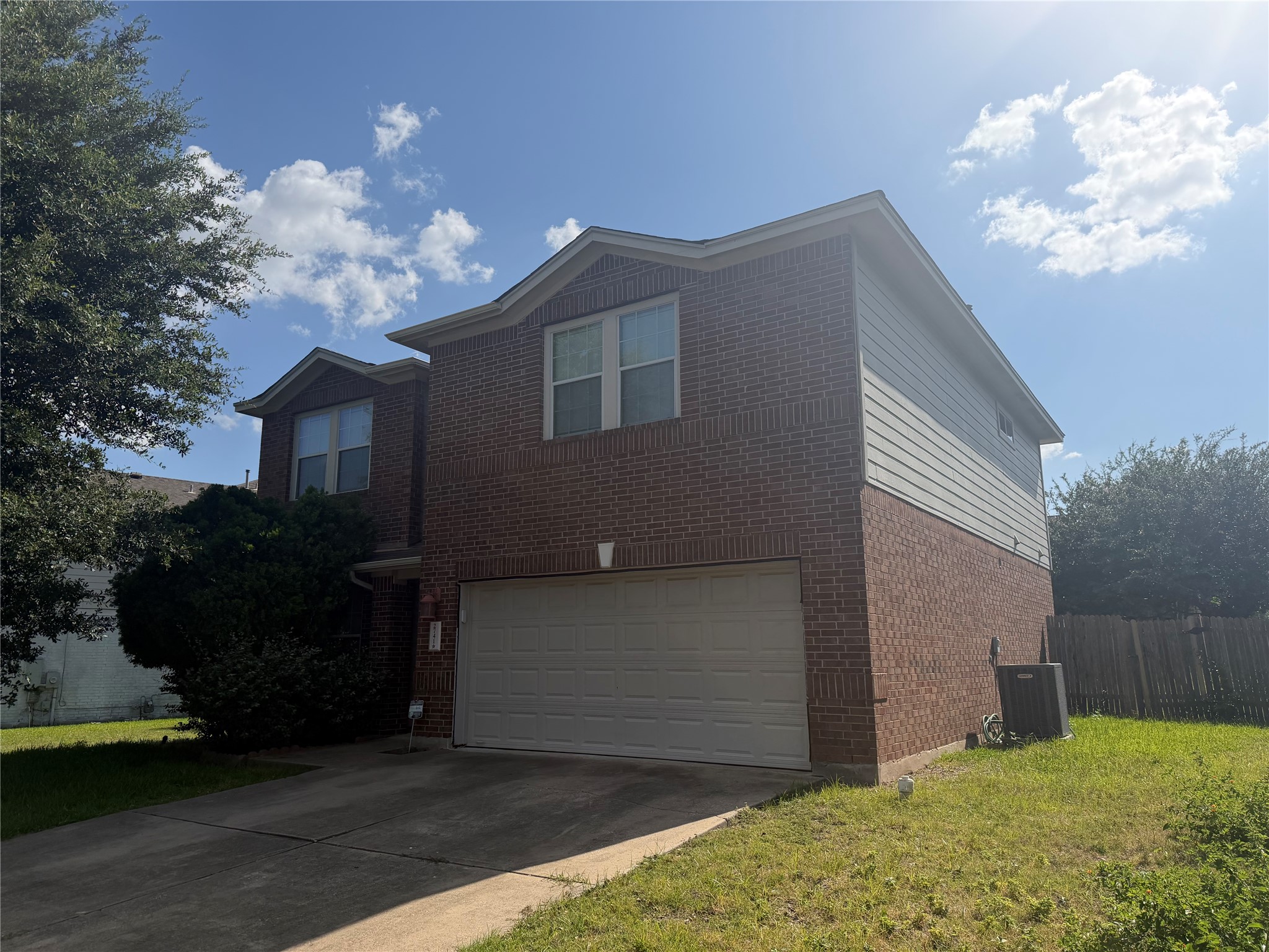 2741 Kickapoo Cavern Dr — photo