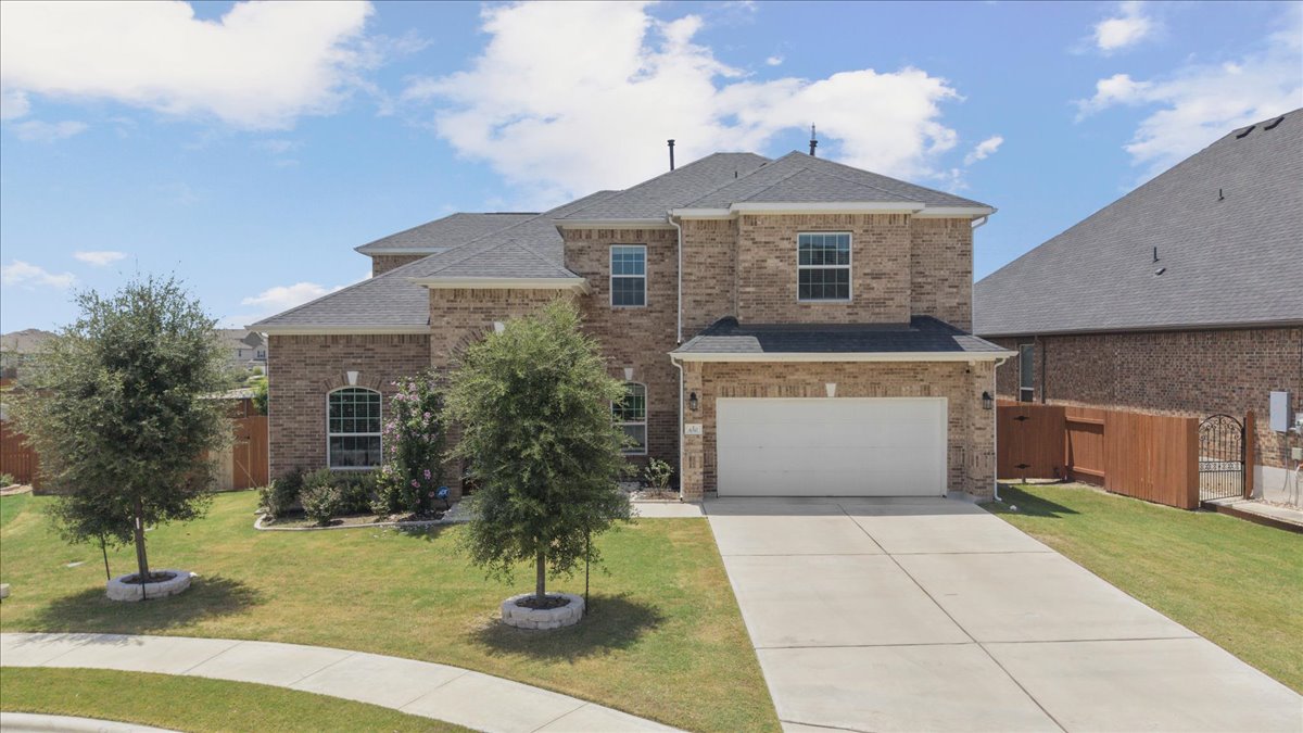 650 Wild Pecan Loop — photo