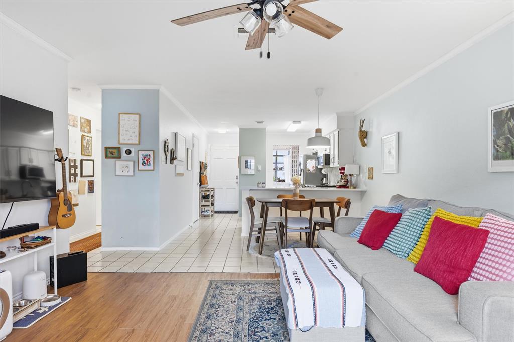 2215 Post Road #1018, Austin, TX 78704