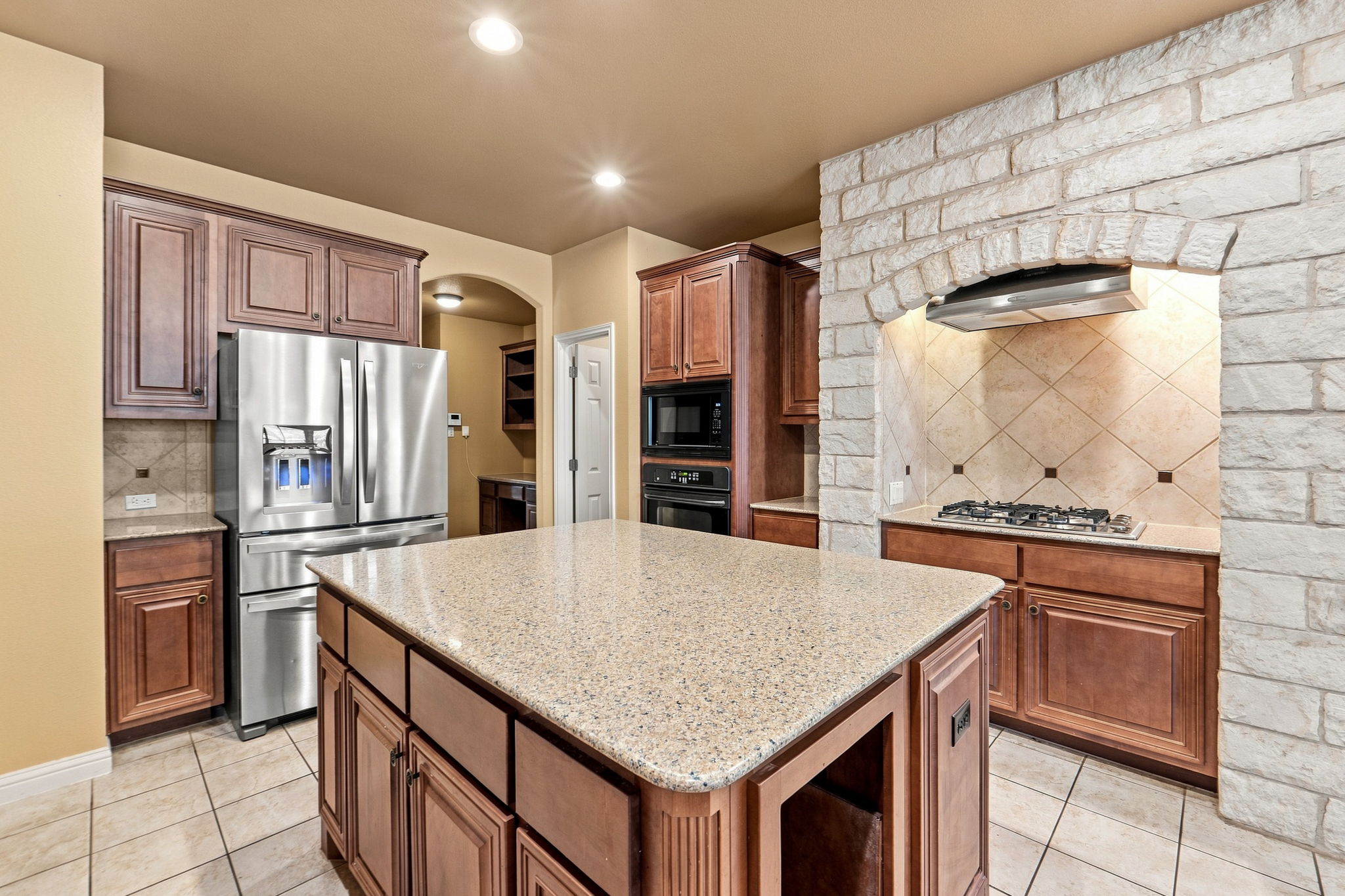 2909 Arbor Ct — photo