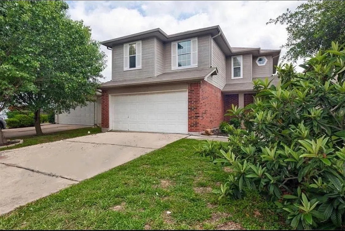 16712 Hamilton Point Cir — photo