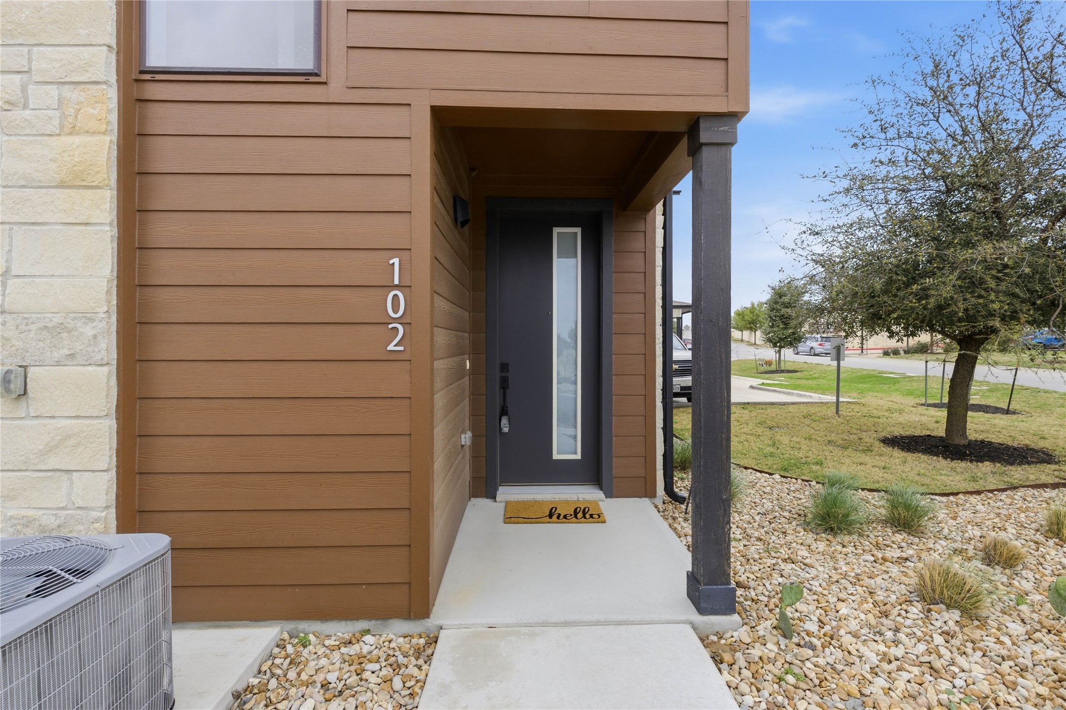 315 Holton Dr 102 — photo