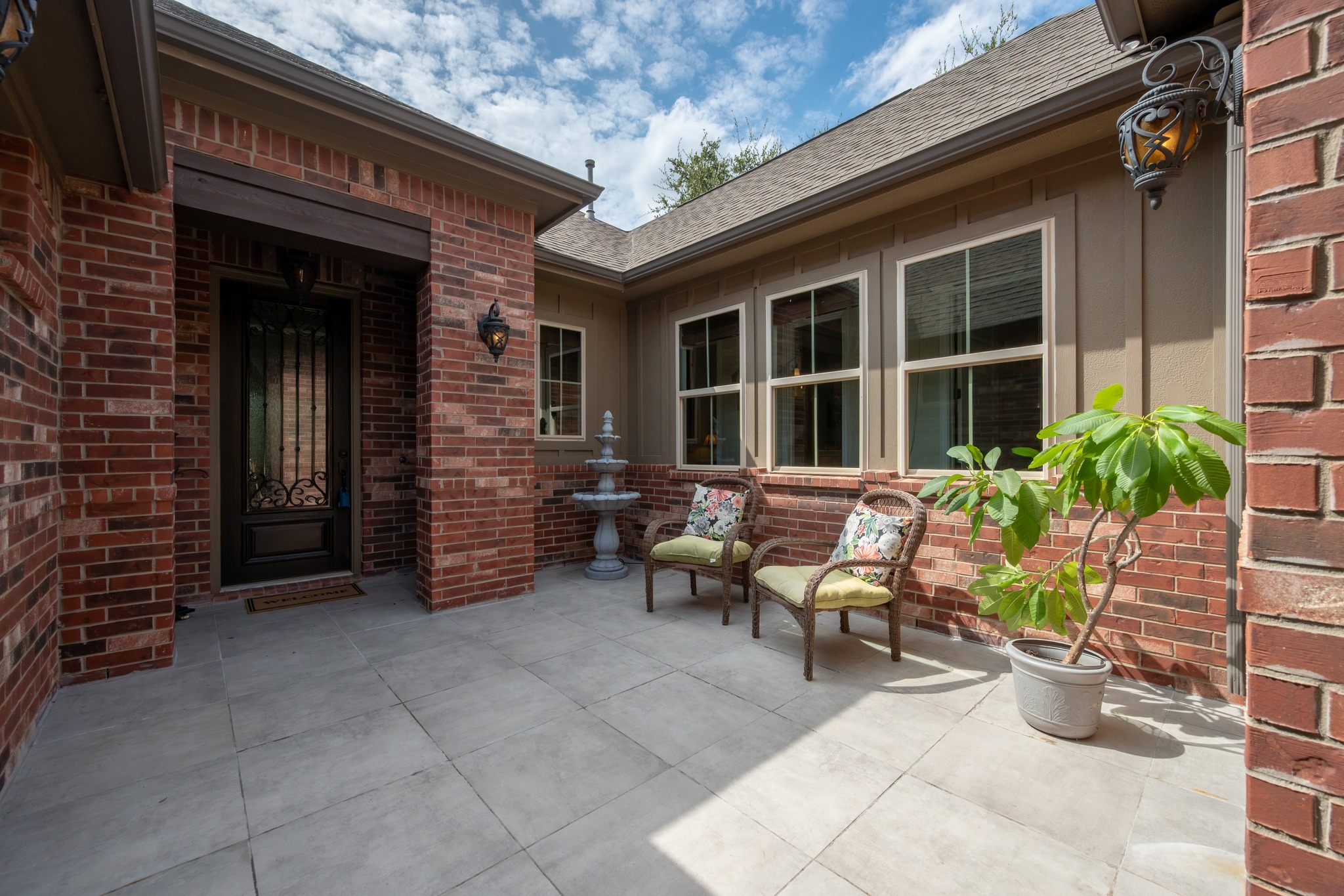 200 Lake Rim Circle, Georgetown, TX 78633 — photo 2