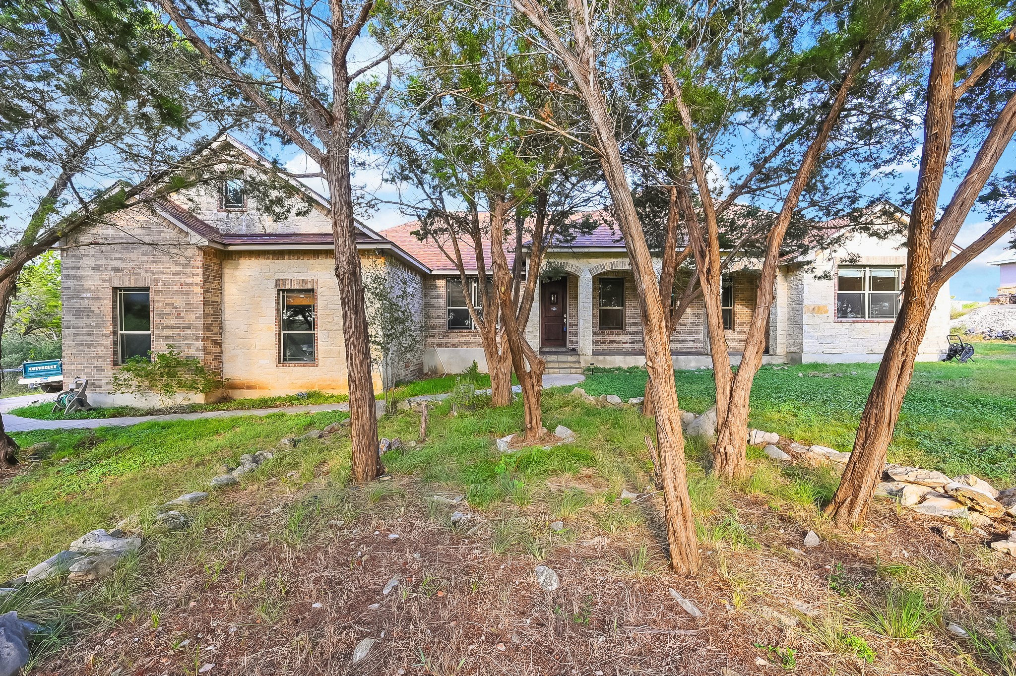 643 Shady Holw — photo