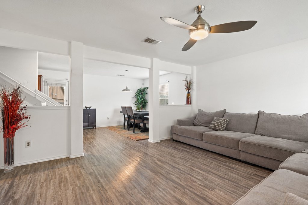 13212 High Sierra St — photo
