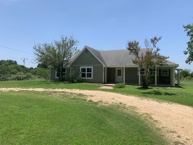 1501 N Burleson St — photo