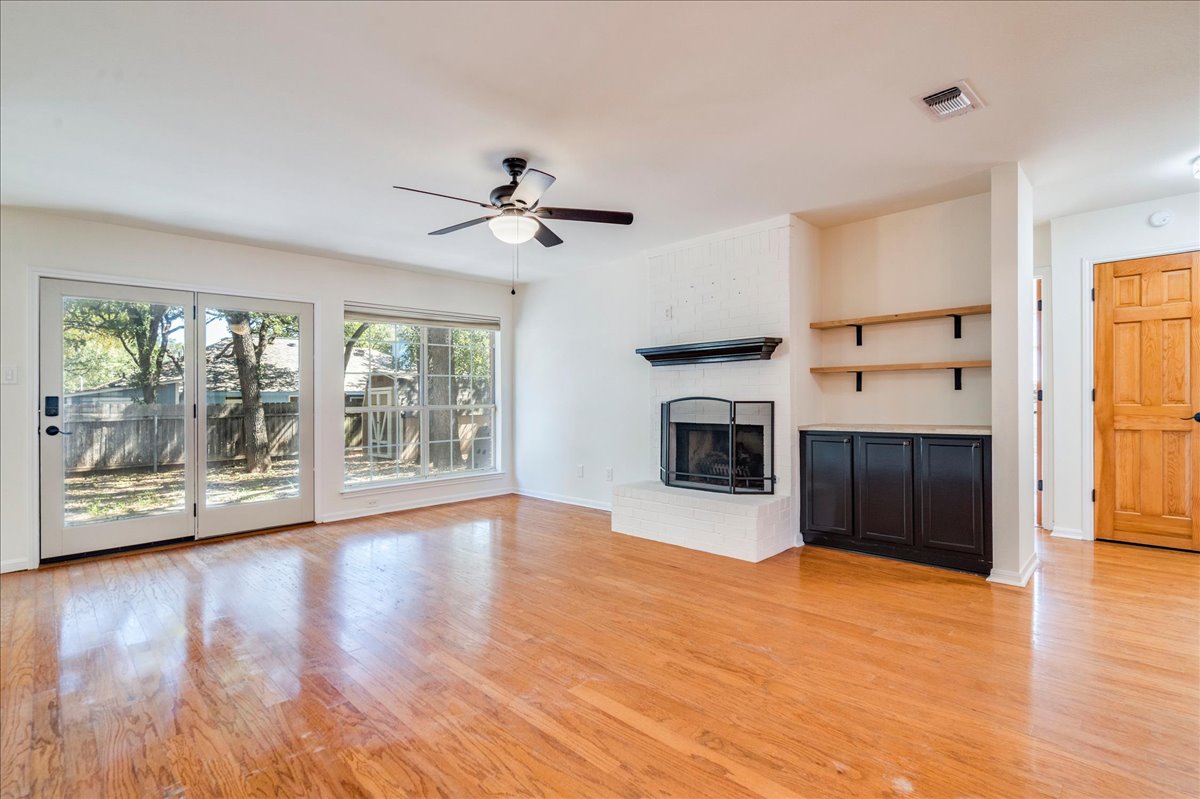 107 Windmill Cove, Georgetown, TX 78628 — photo 3