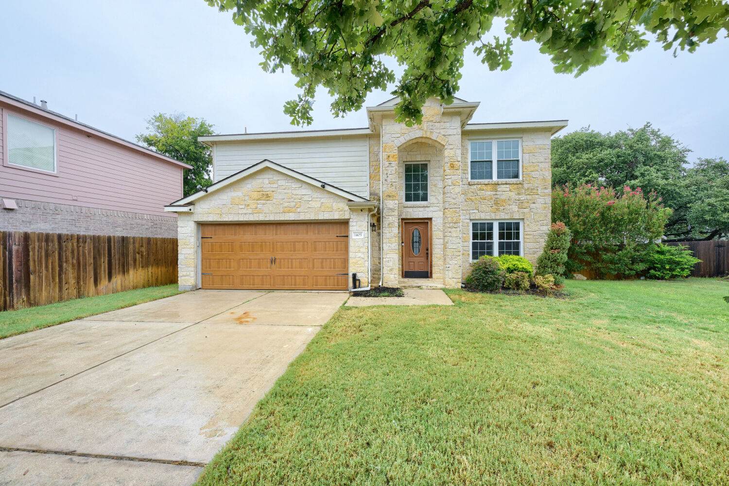 1405 Hawk Dr — photo