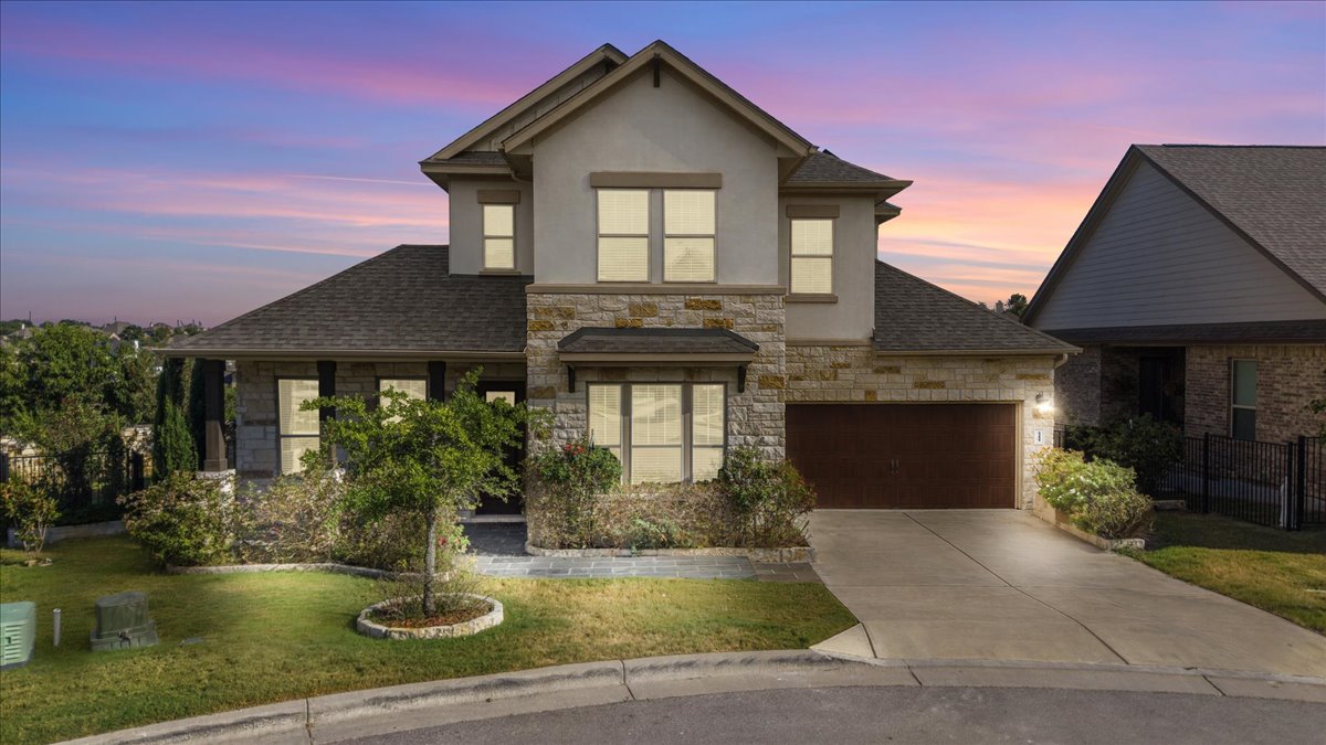 266 Village Oak Dr — photo