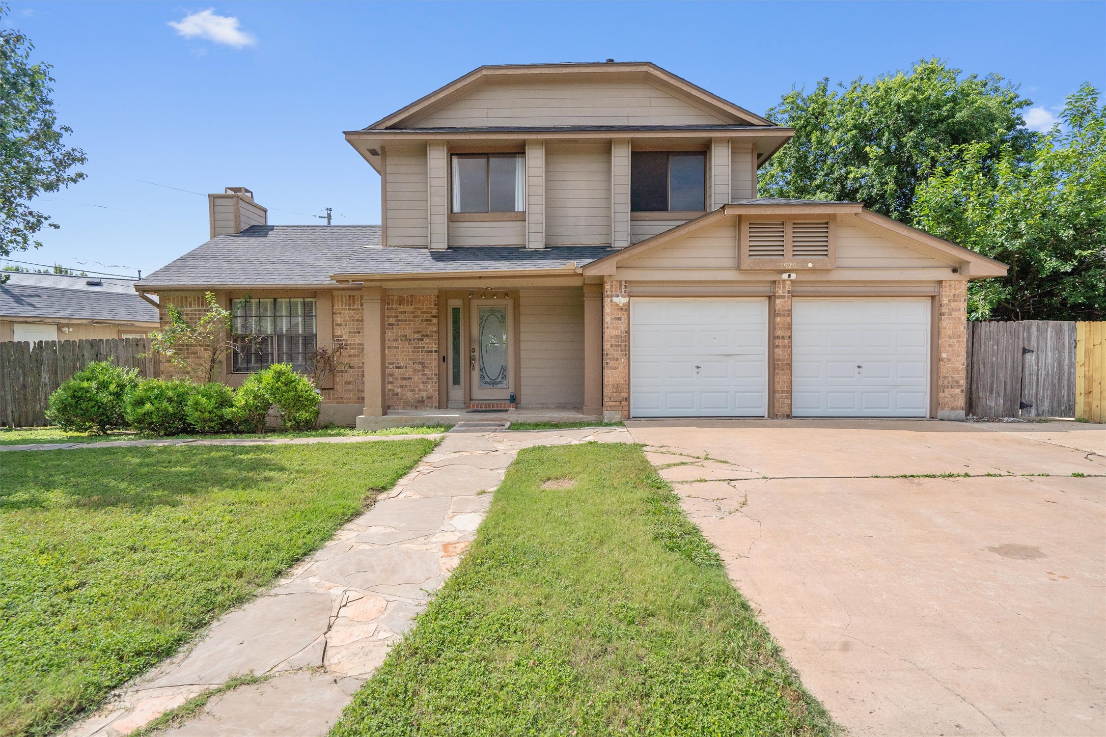 1520 Clearview Loop — photo