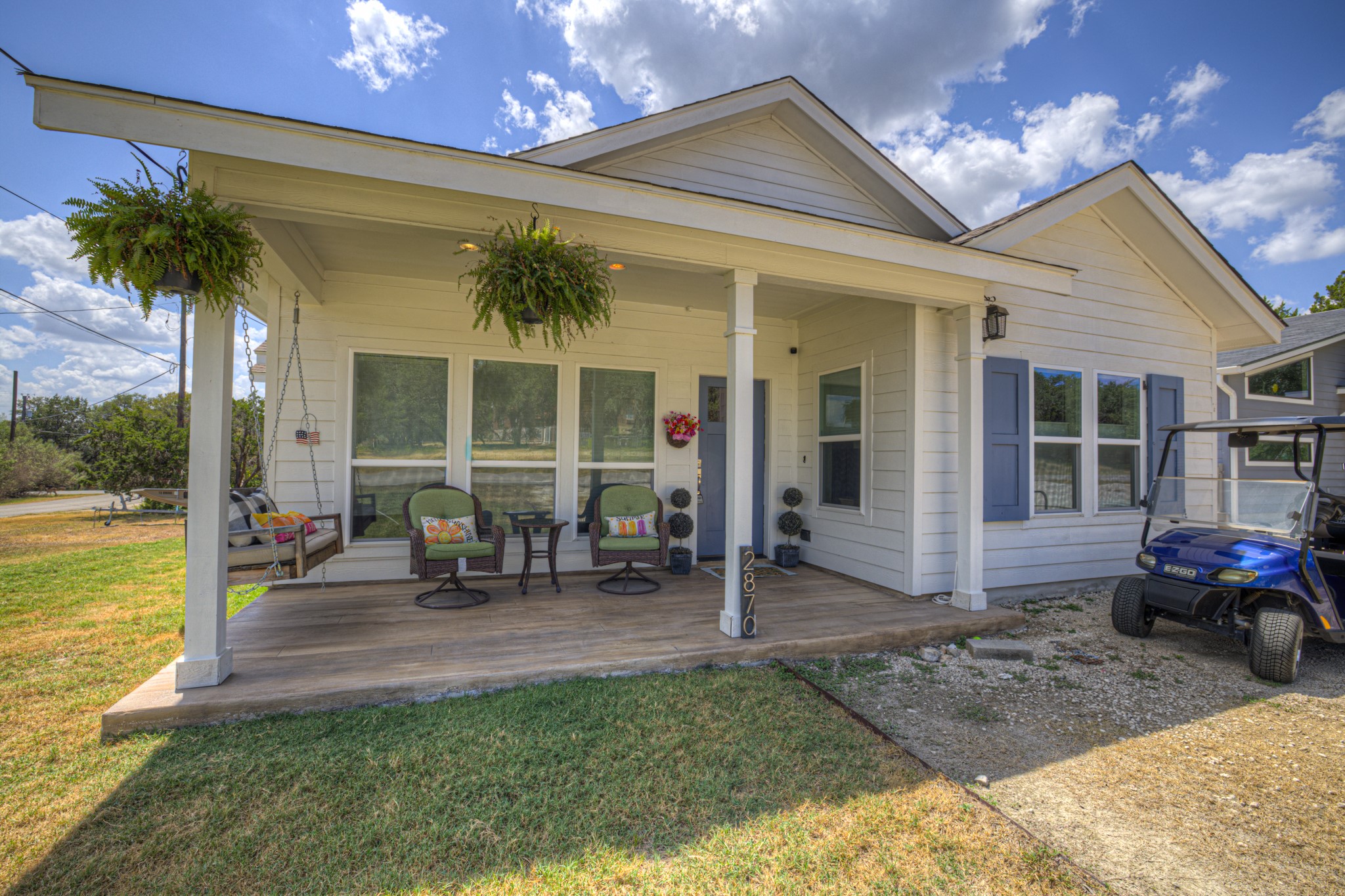 2870 Candlelight Dr — photo
