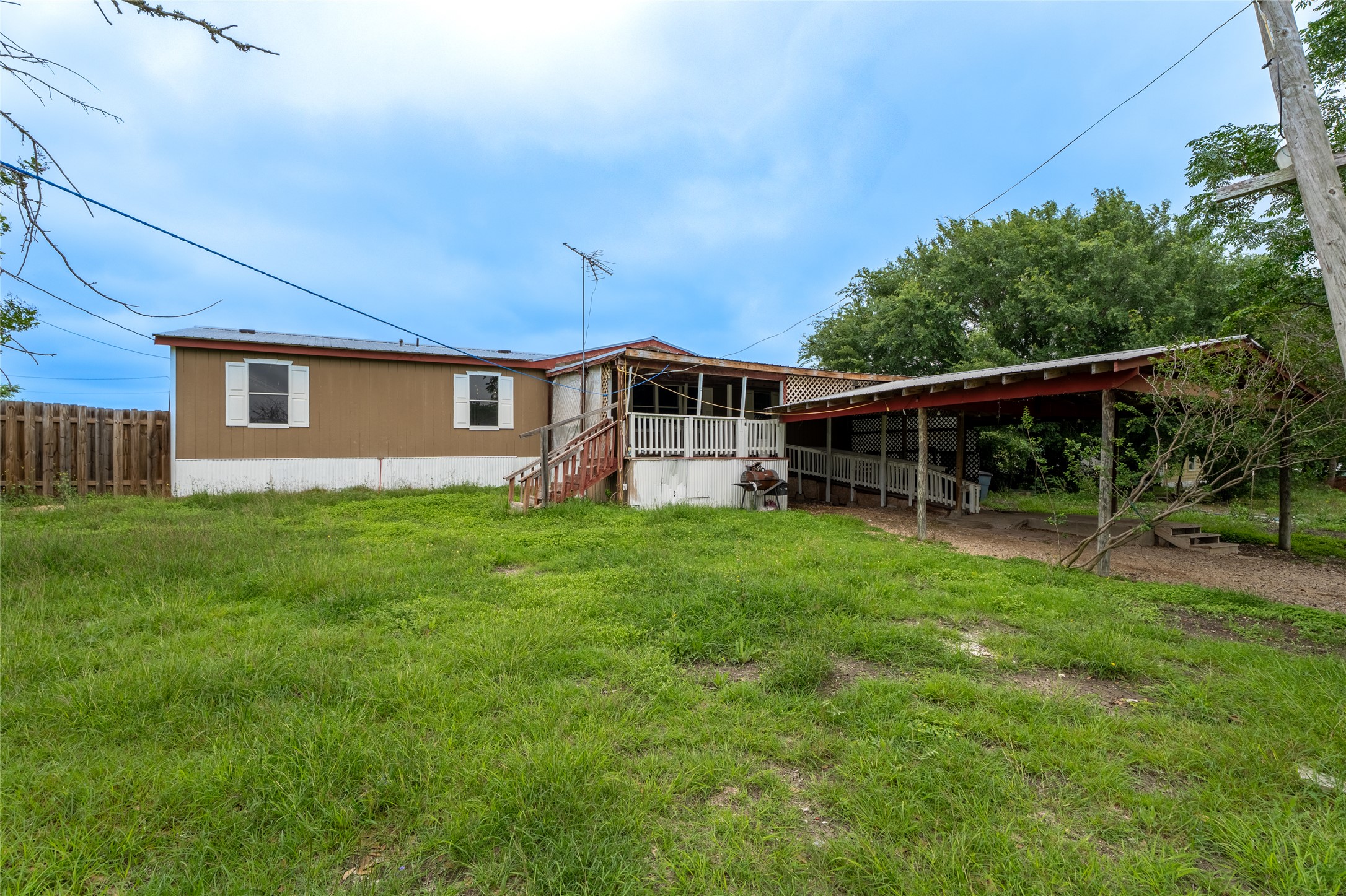 100 Cattle Bnd — photo