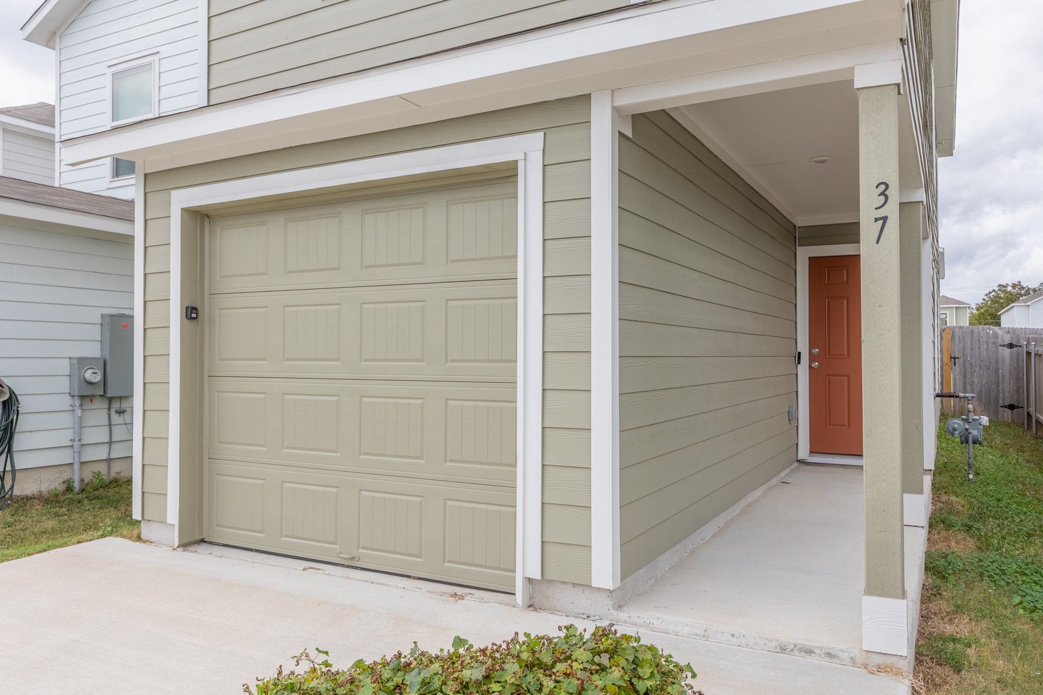 37 Trinity Circle, Lockhart, TX 78644 — photo 3