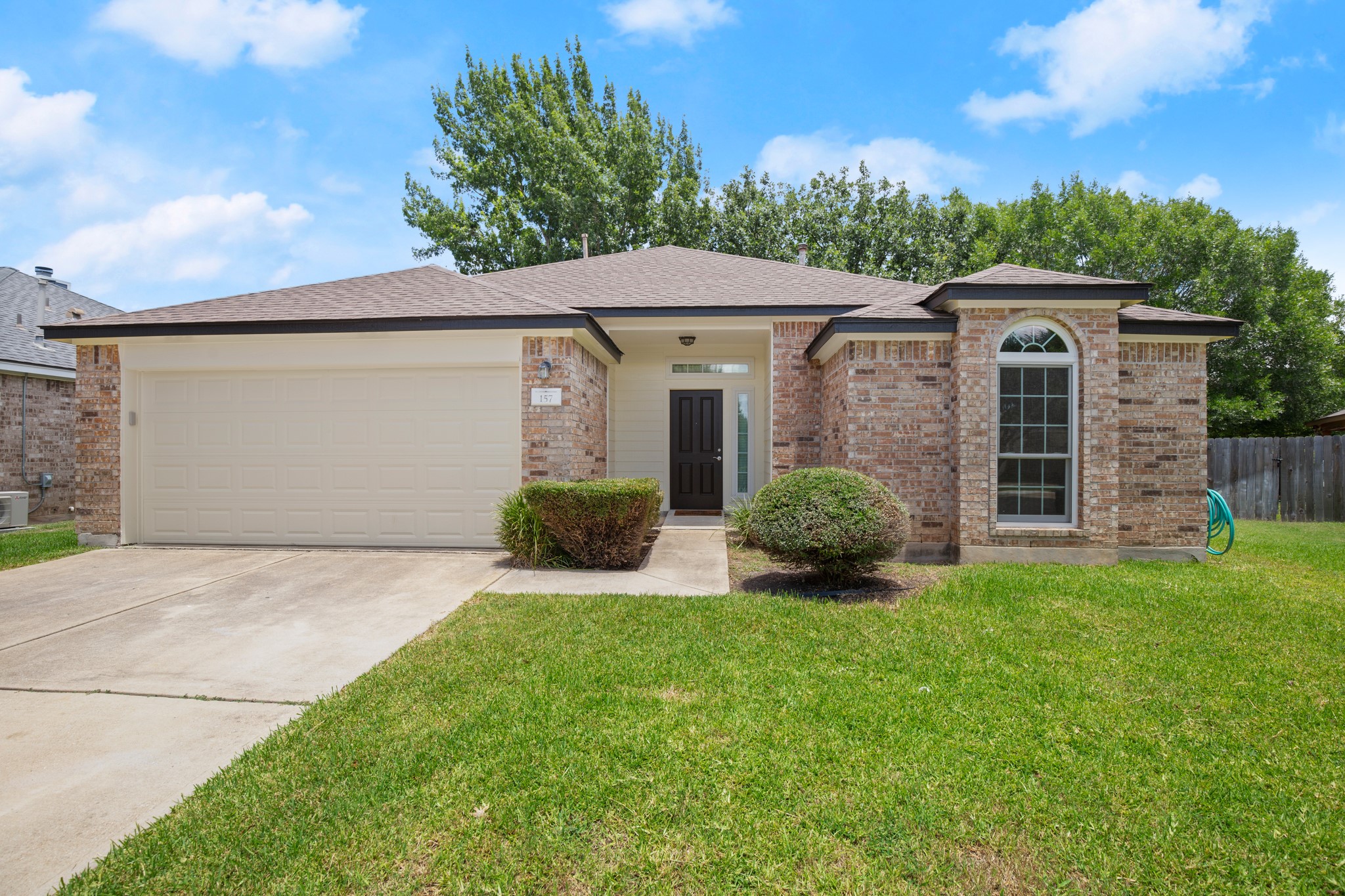 157 Meadowlark Cir — photo