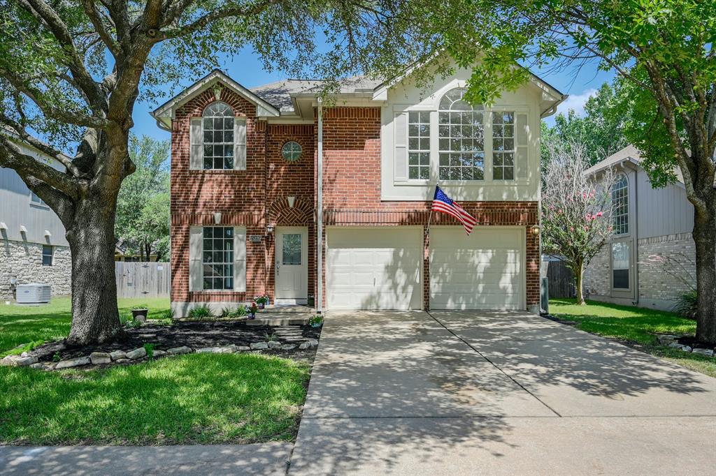 15316 Ecorio Dr — photo