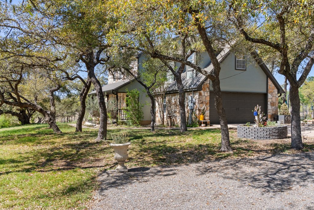 290 Sunset RDG, Dripping Springs, TX 78620 — photo 2