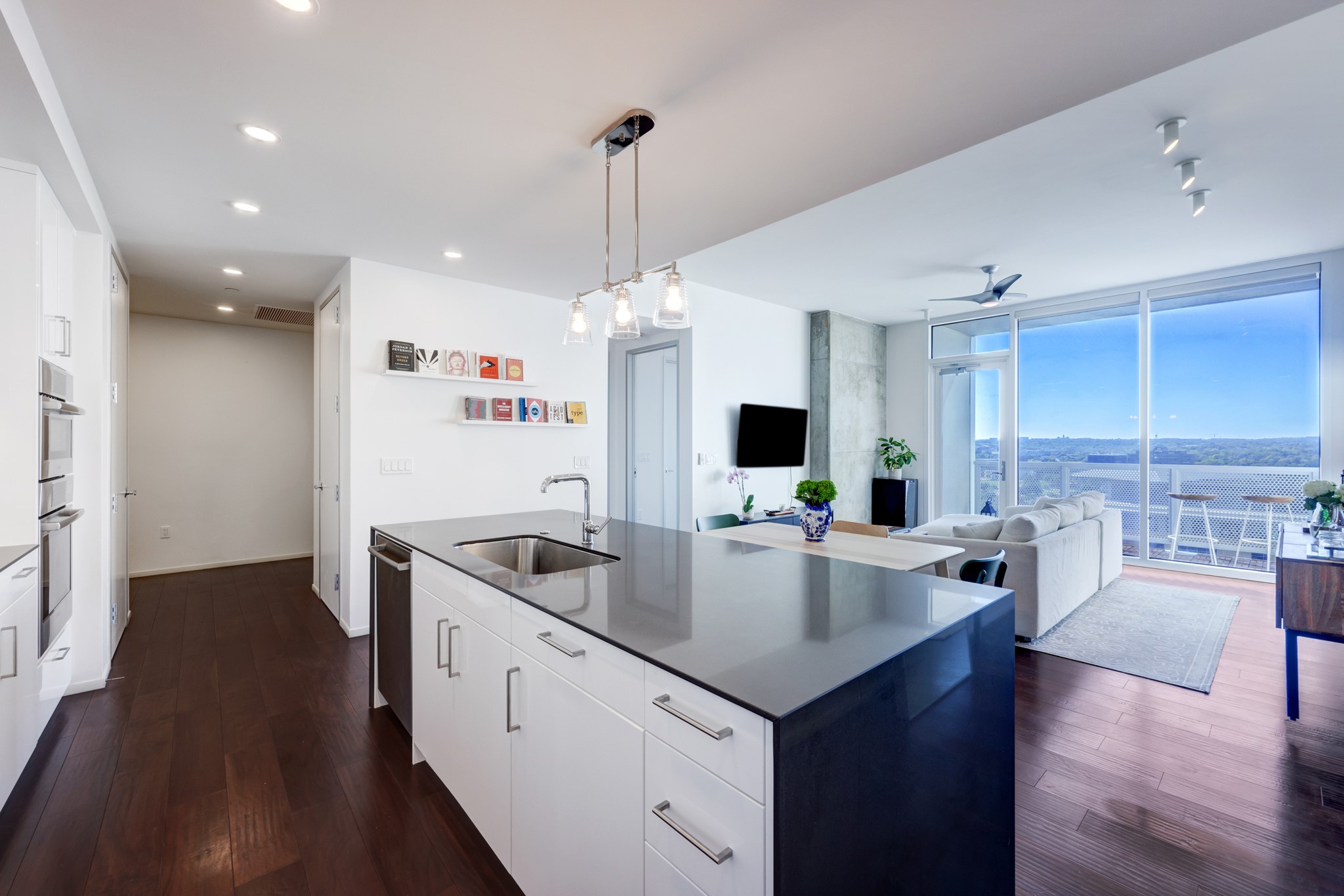 301 West Ave Unit 1307 — photo