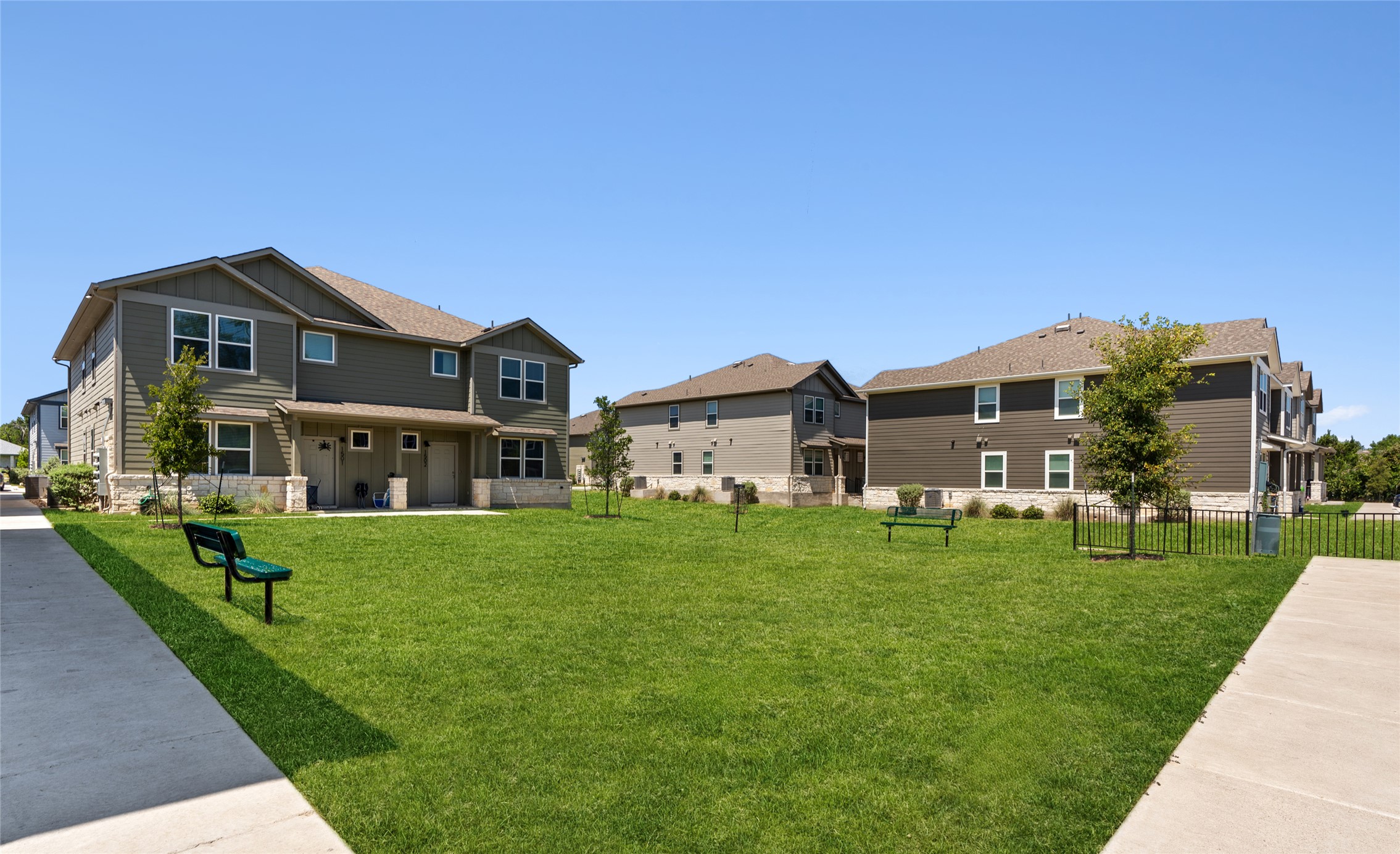 705 Horseshoe Dr 1702 — photo
