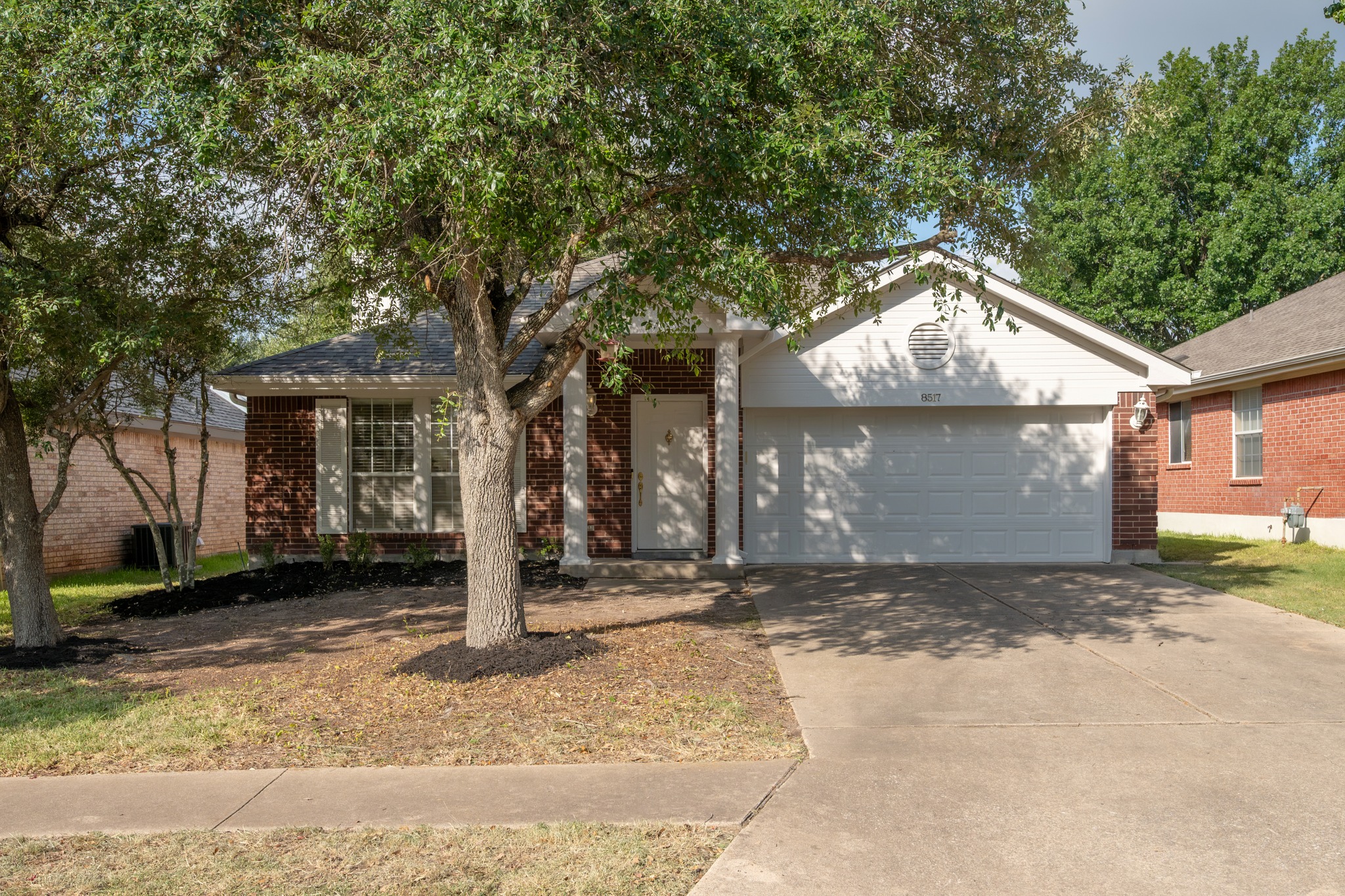 8517 Bobcat Dr — photo