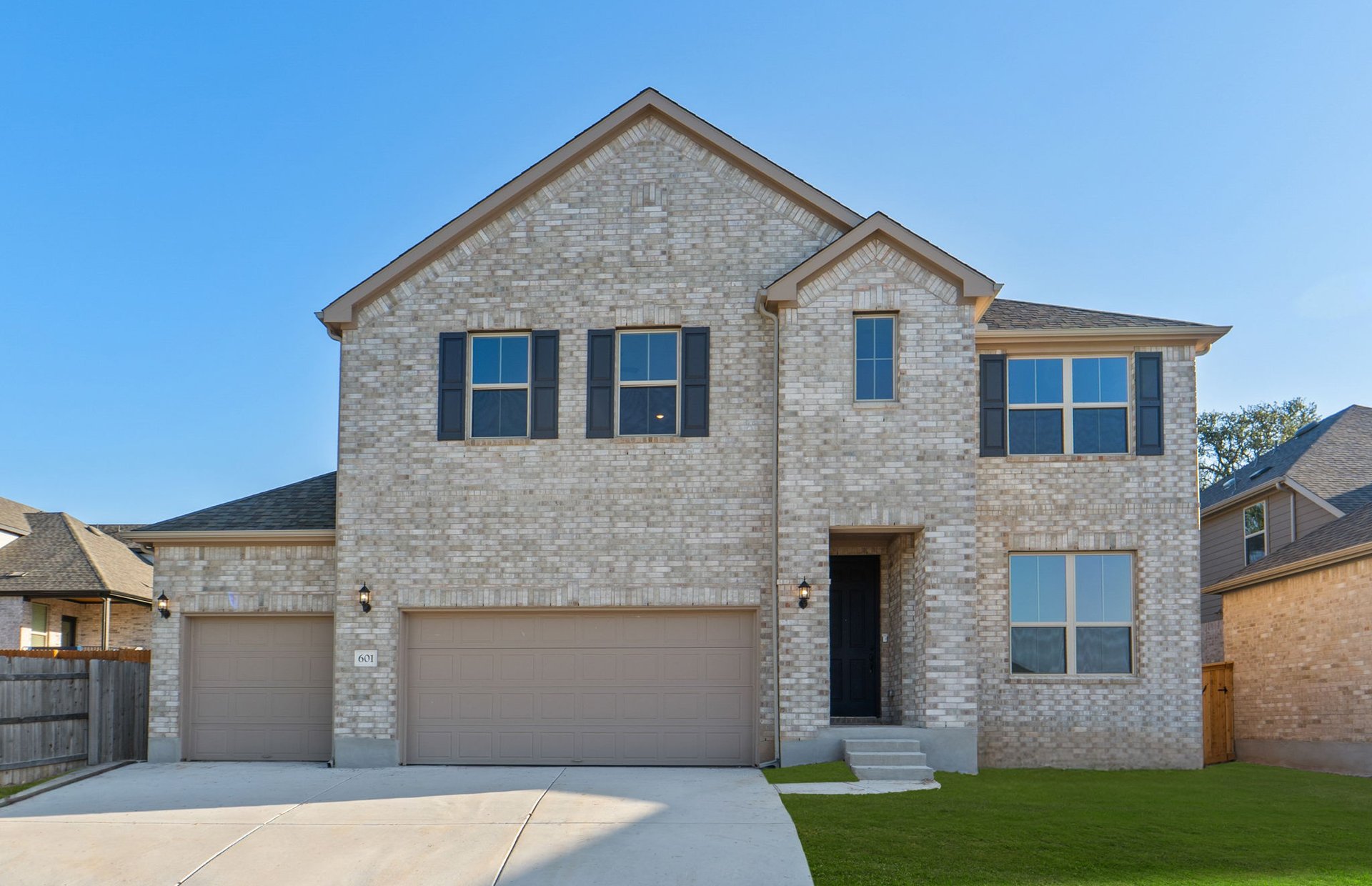 601 Ridge Point Dr — photo