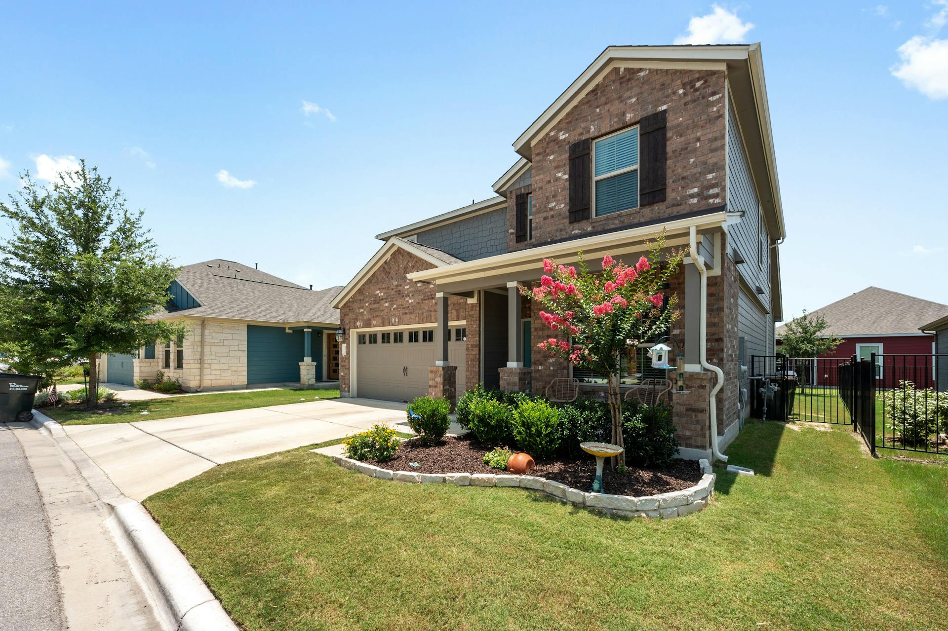 111 Simon, Kyle, TX 78640 — photo 2