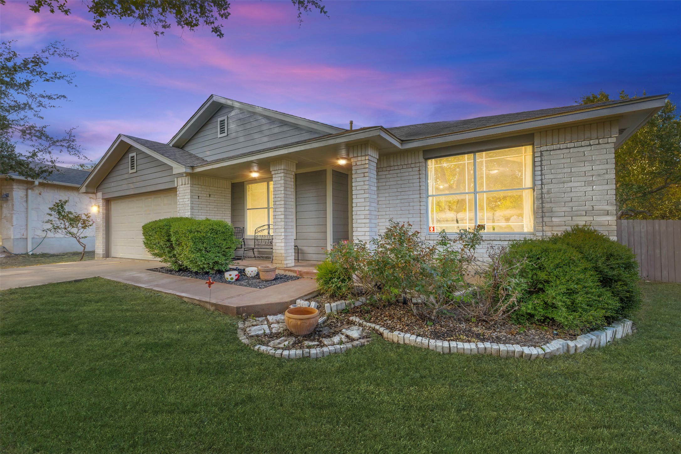 1022 Balanced Rock Pl — photo
