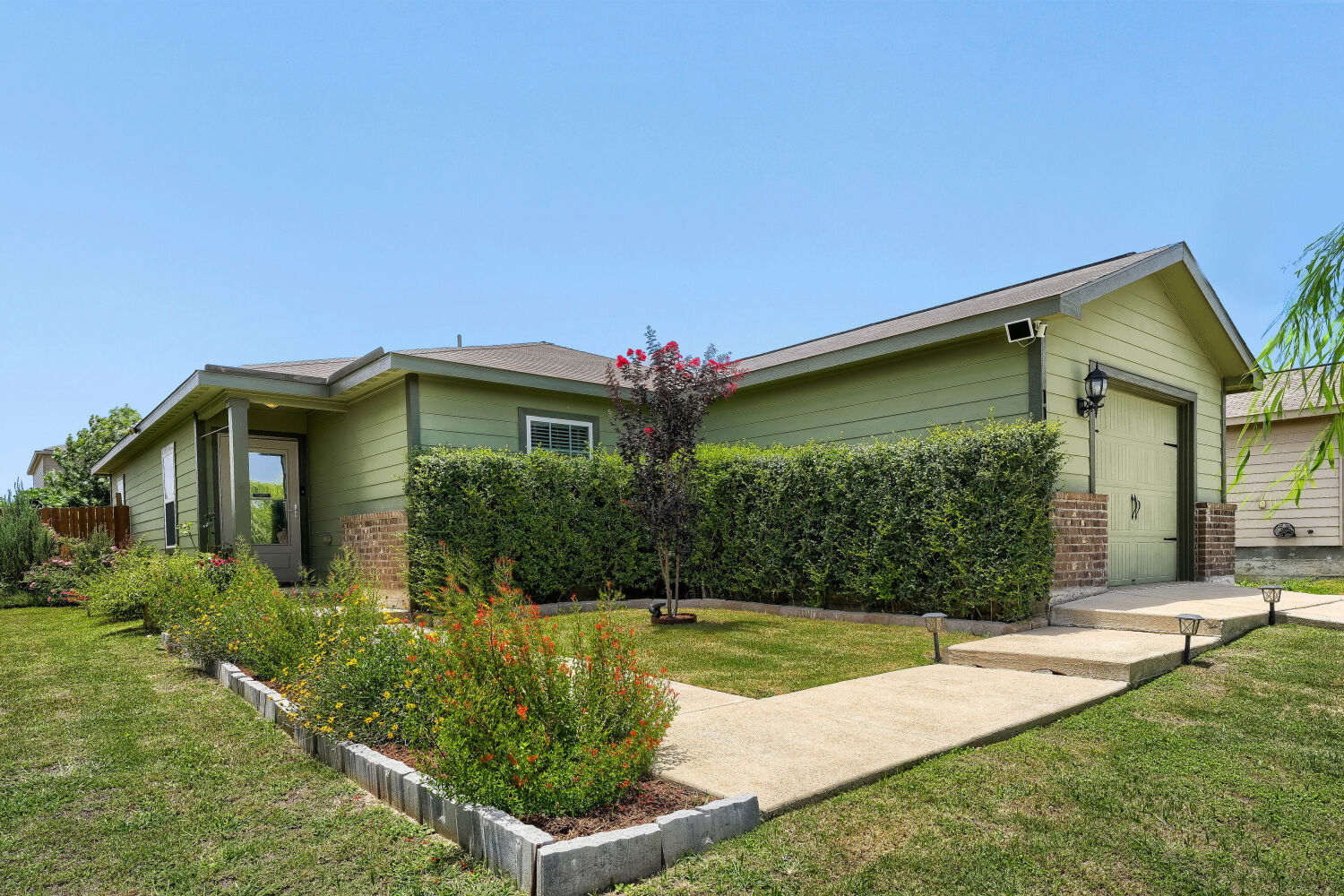 116 Millers Loop — photo