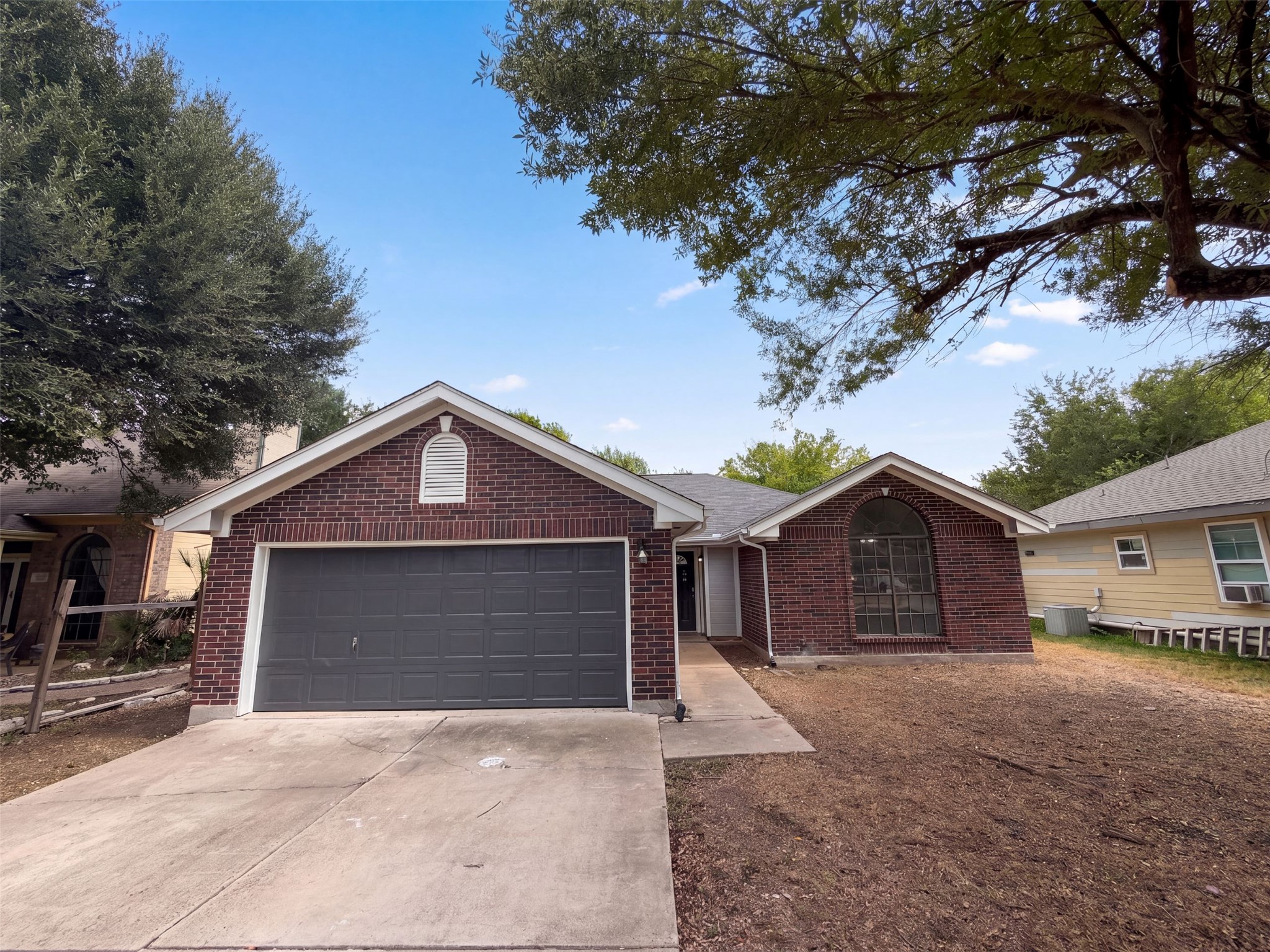 16207 Parkway Dr — photo