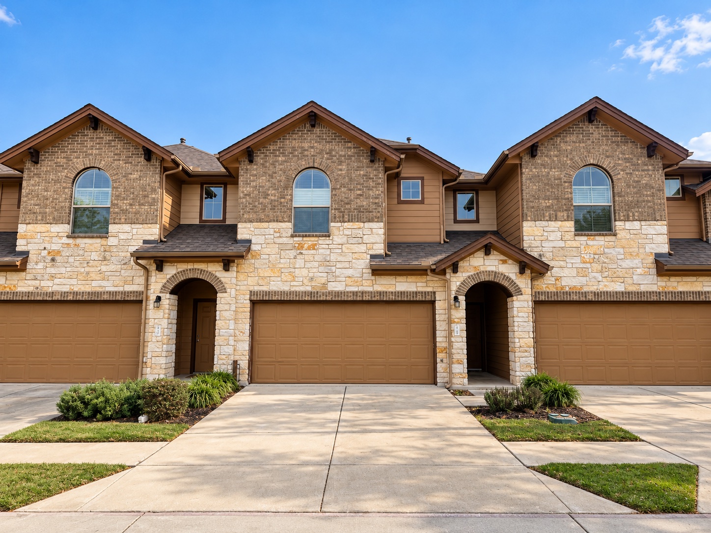 1001 Zodiac Ln Unit 11 — photo
