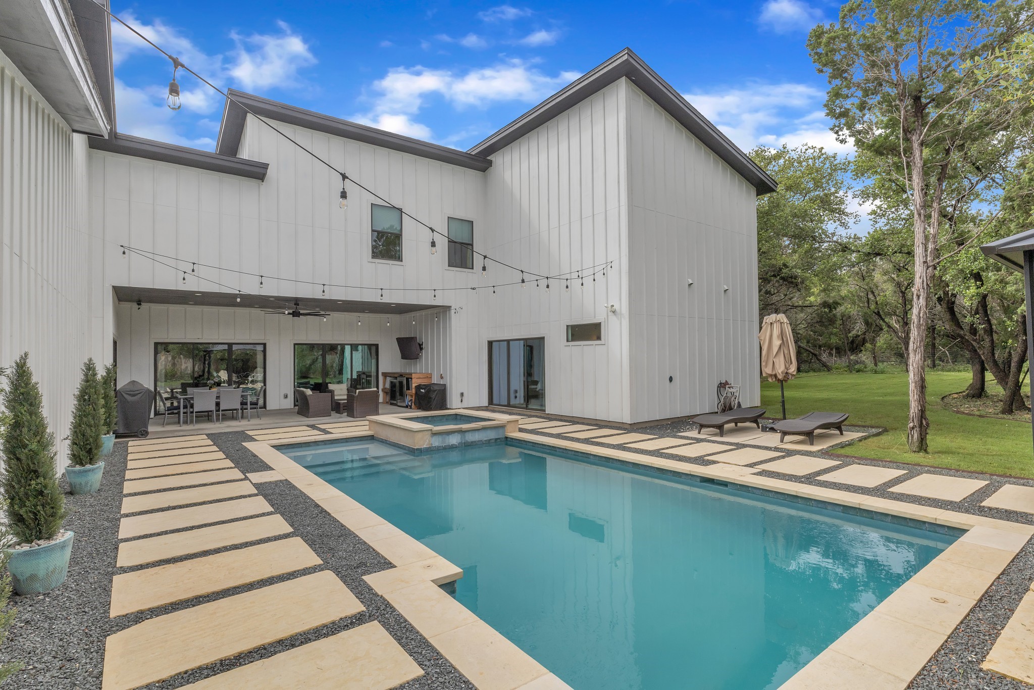 16001 Pool Canyon Rd — photo