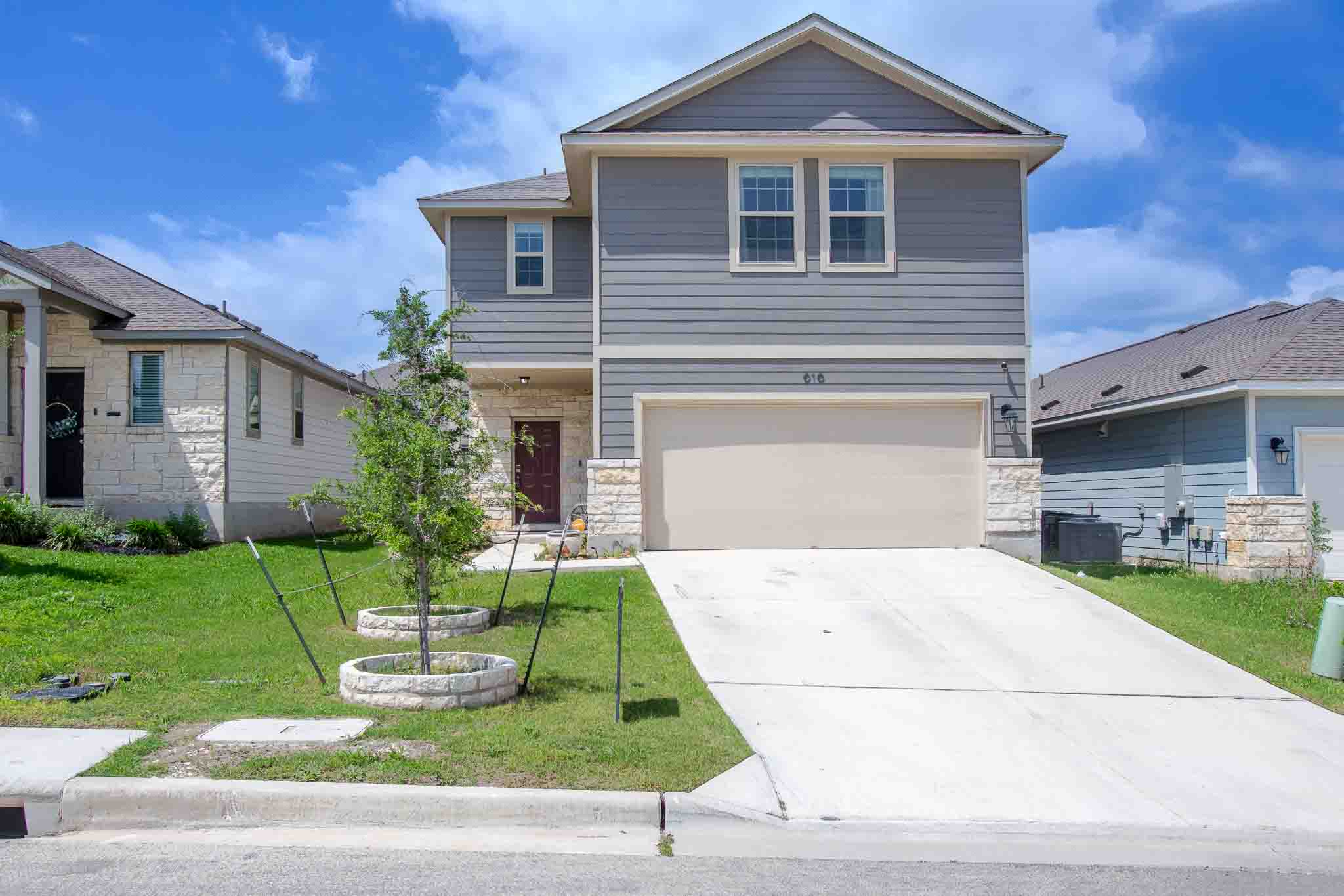 616 Barbary Coast Ln — photo
