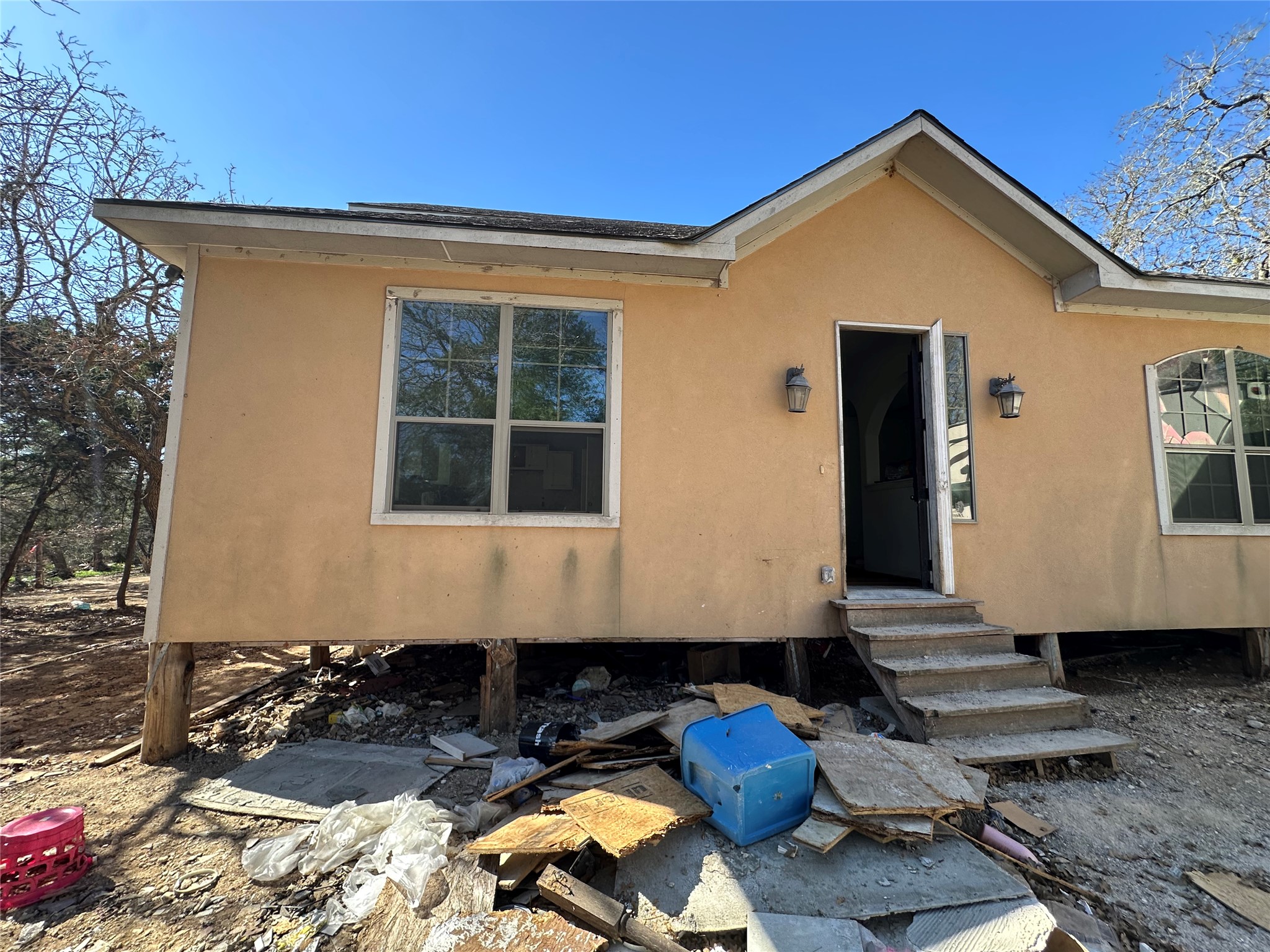 170 Scarlet Harts Ln — photo