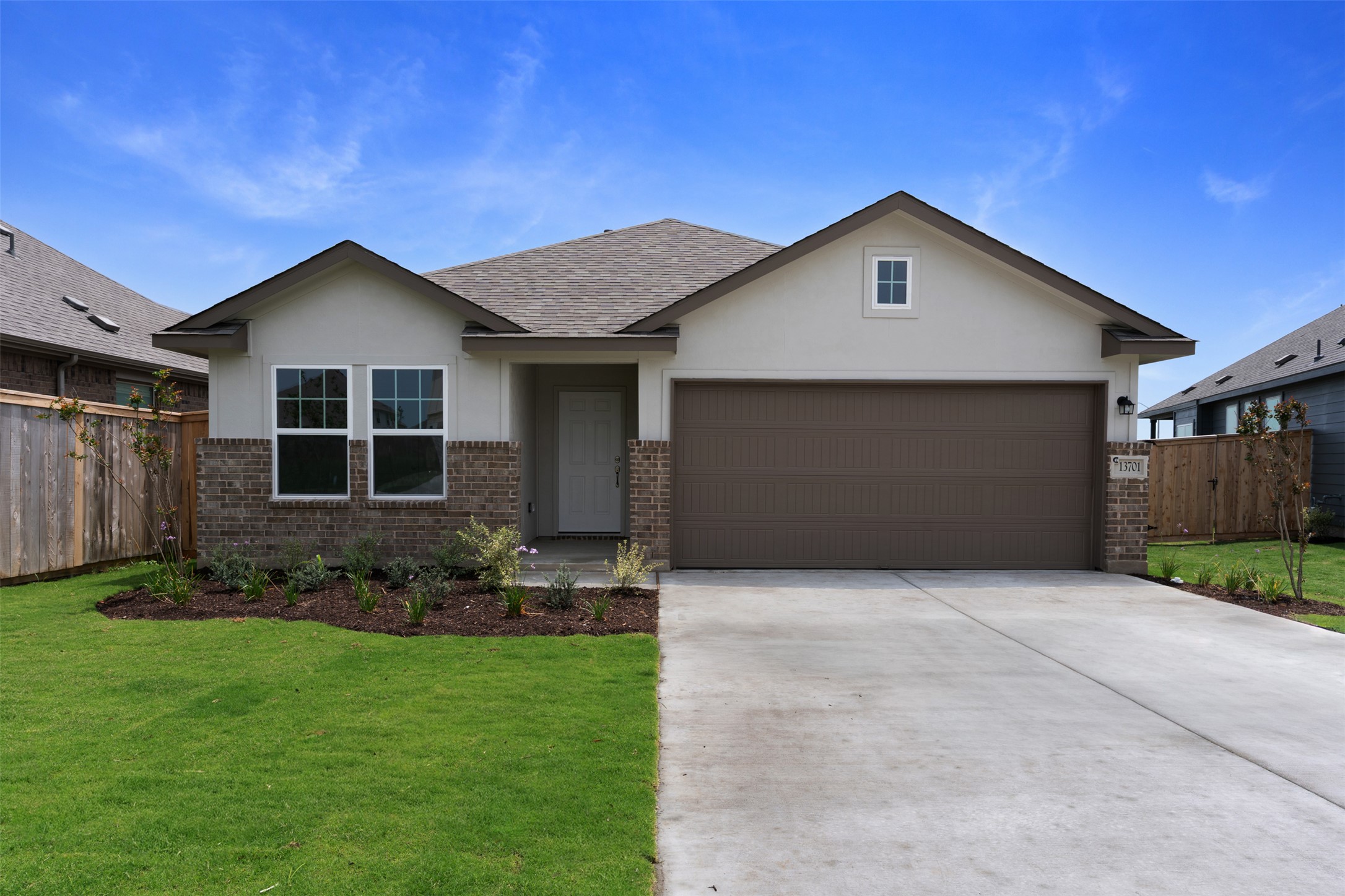 13804 Ryan Range Ln — photo