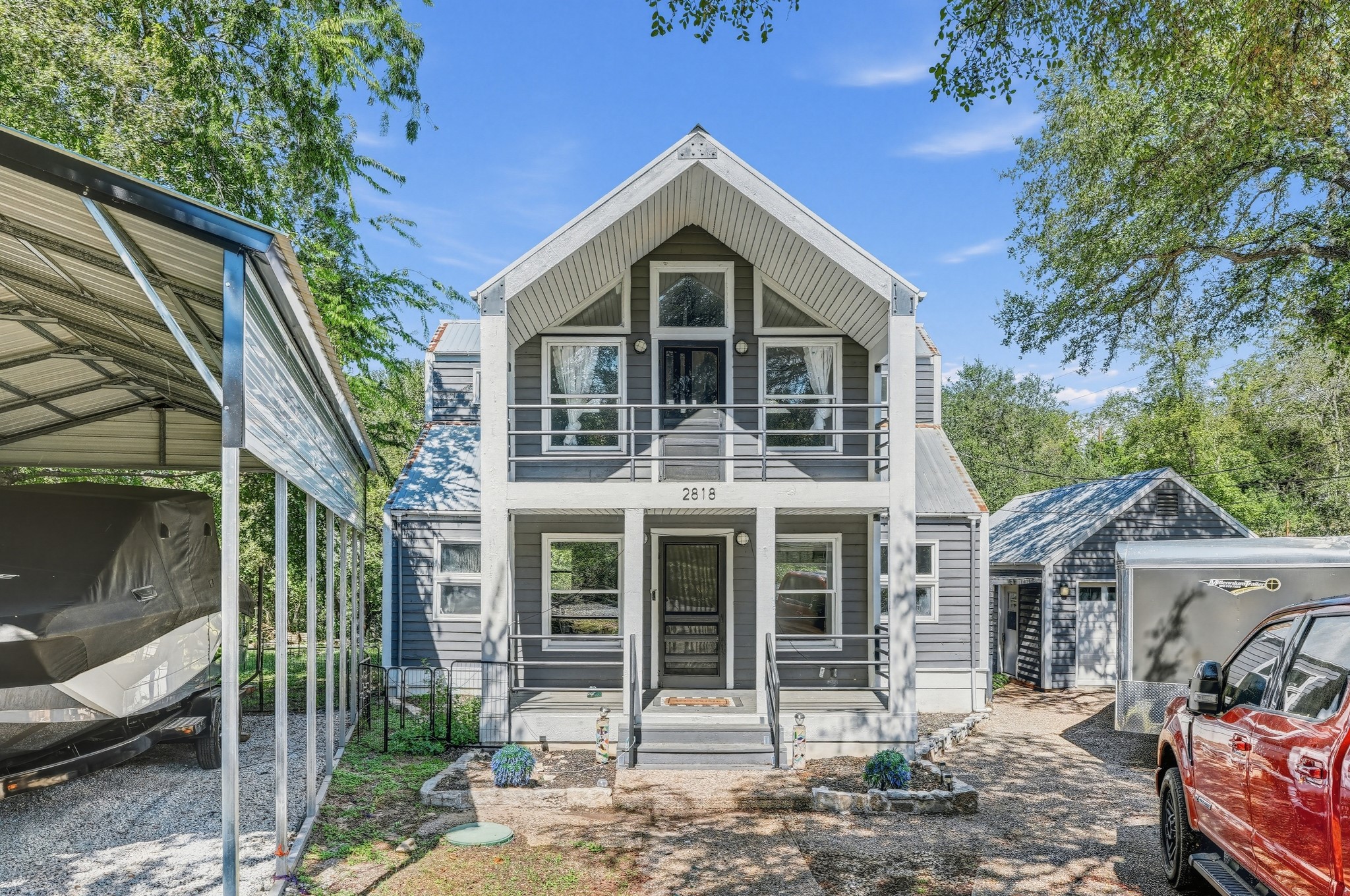 2818 Saratoga Dr — photo