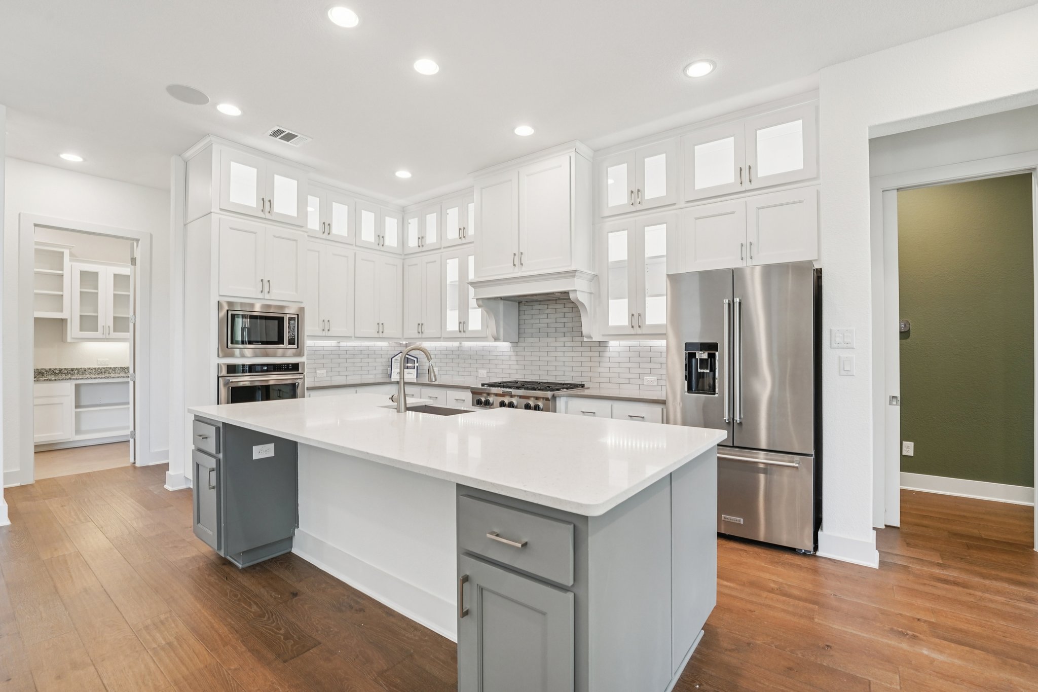 100 Barefoot Park Ln — photo