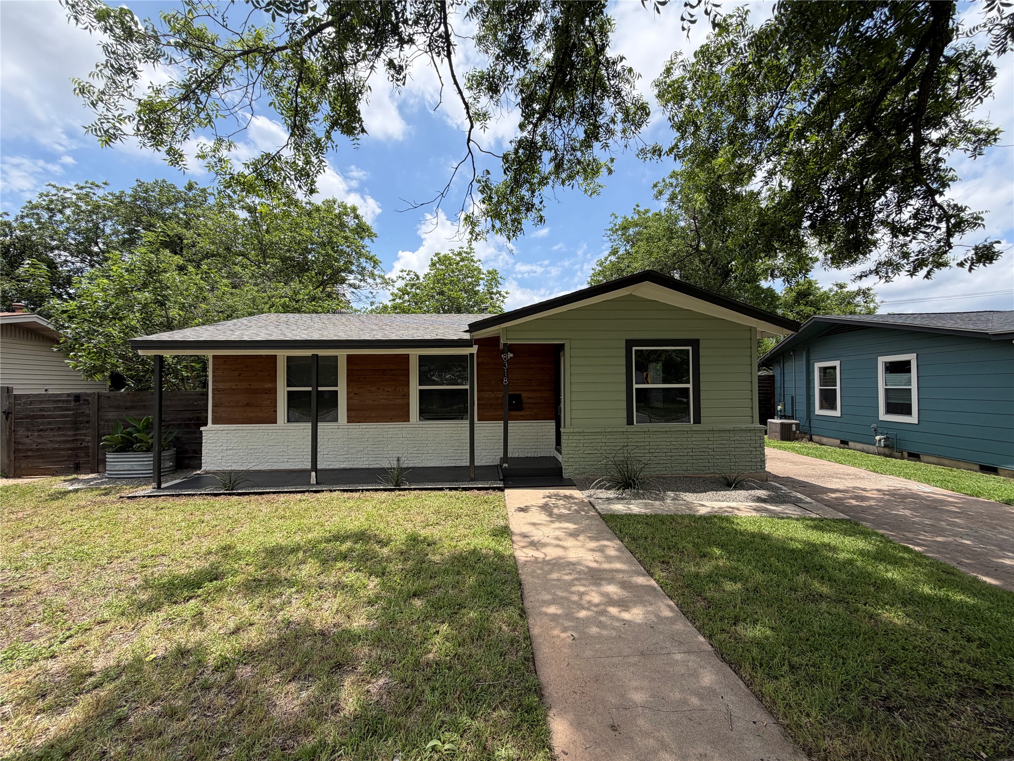 8318 Burrell Dr — photo