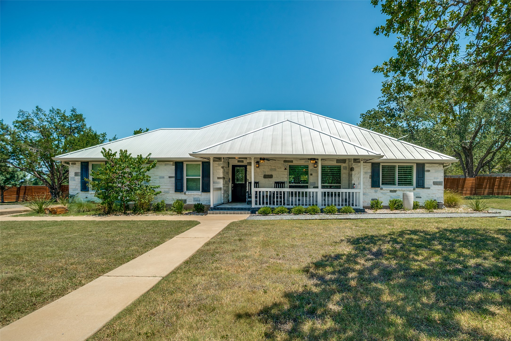 190 Young Ranch Road, Georgetown, TX 78633 — photo 2