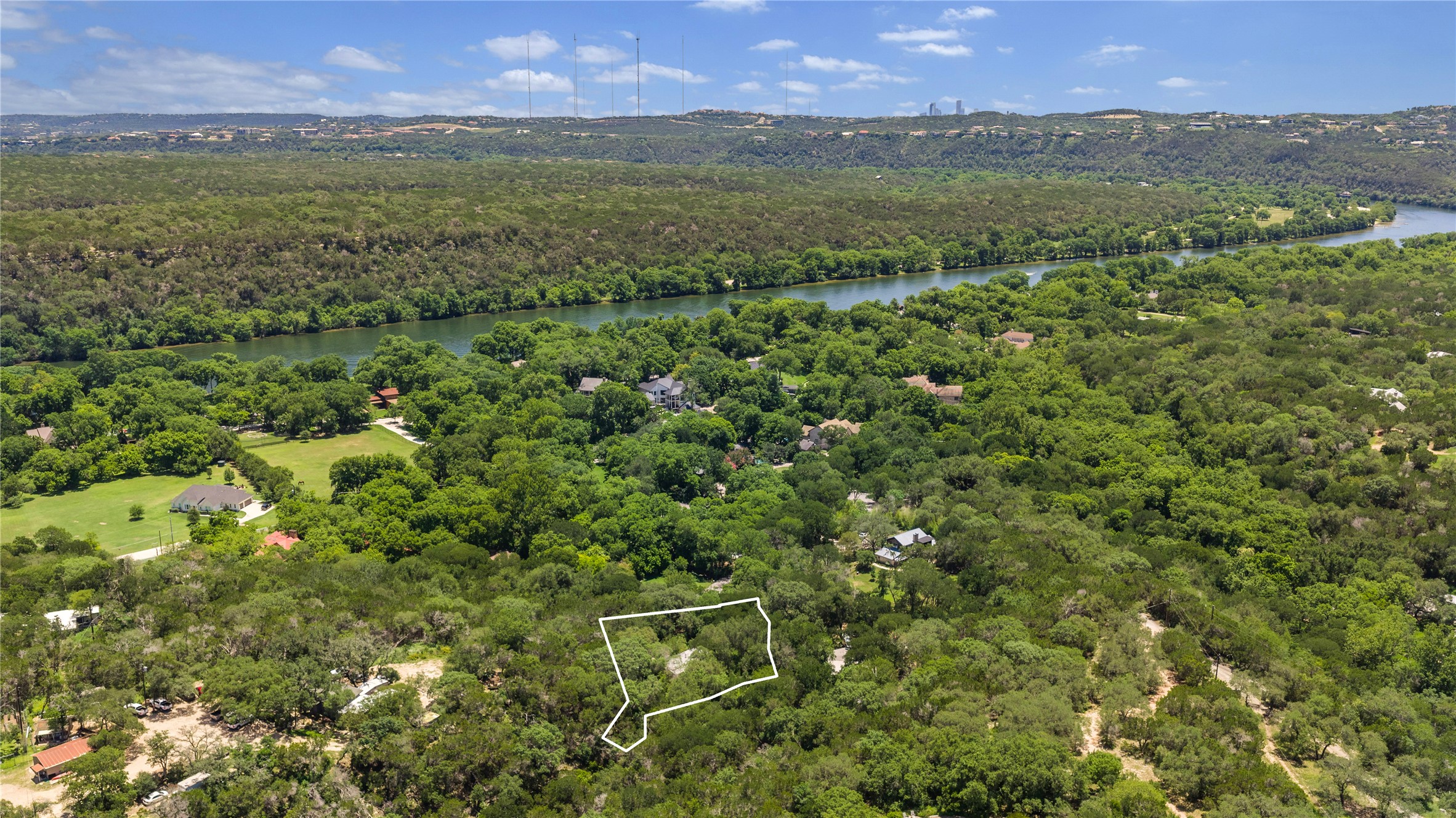 2316 River Hills Rd — photo