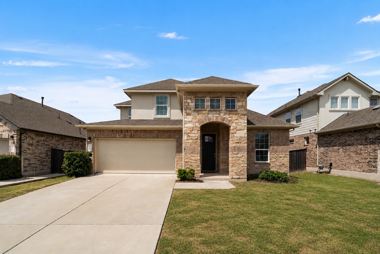 14101 McArthur Dr — photo