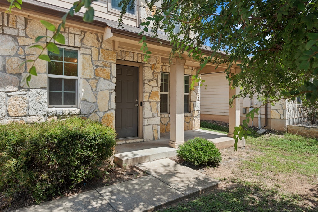 458 Nottingham Loop, Kyle, TX 78640 — photo 2