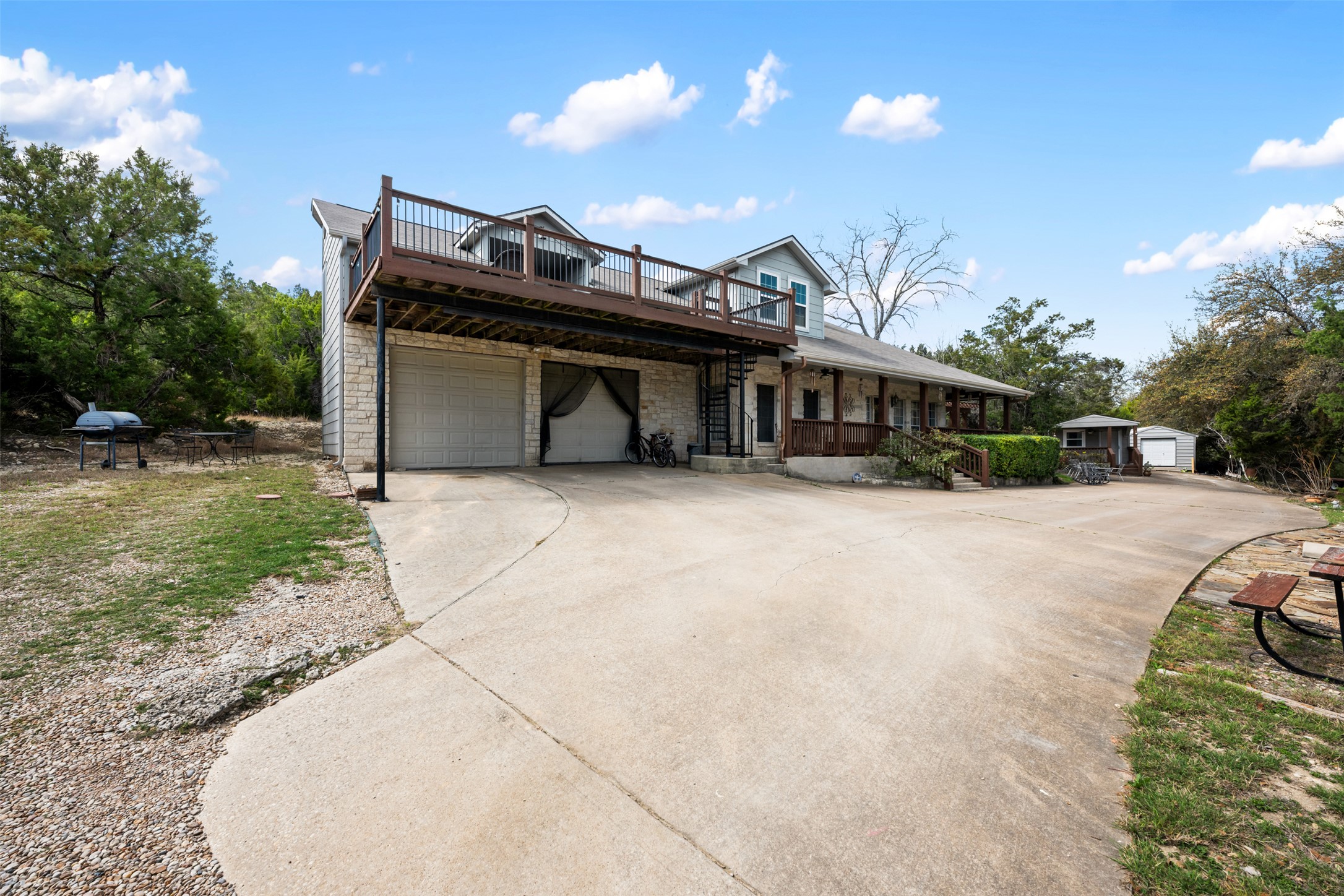 5015 Little Valley Road, Leander, TX 78641
