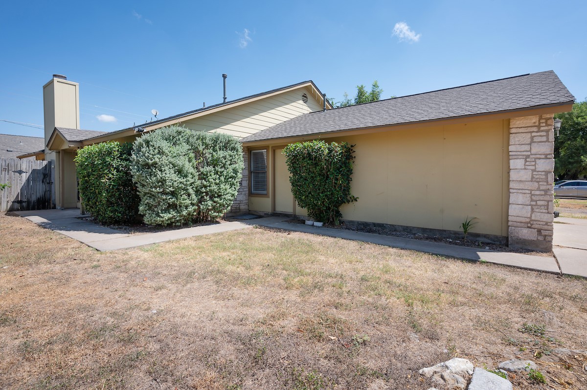 1108 Woodlief Trl — photo
