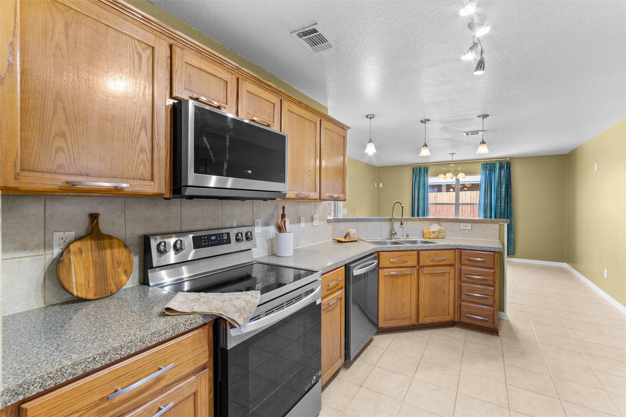 3709 Llano Estacado Ct — photo