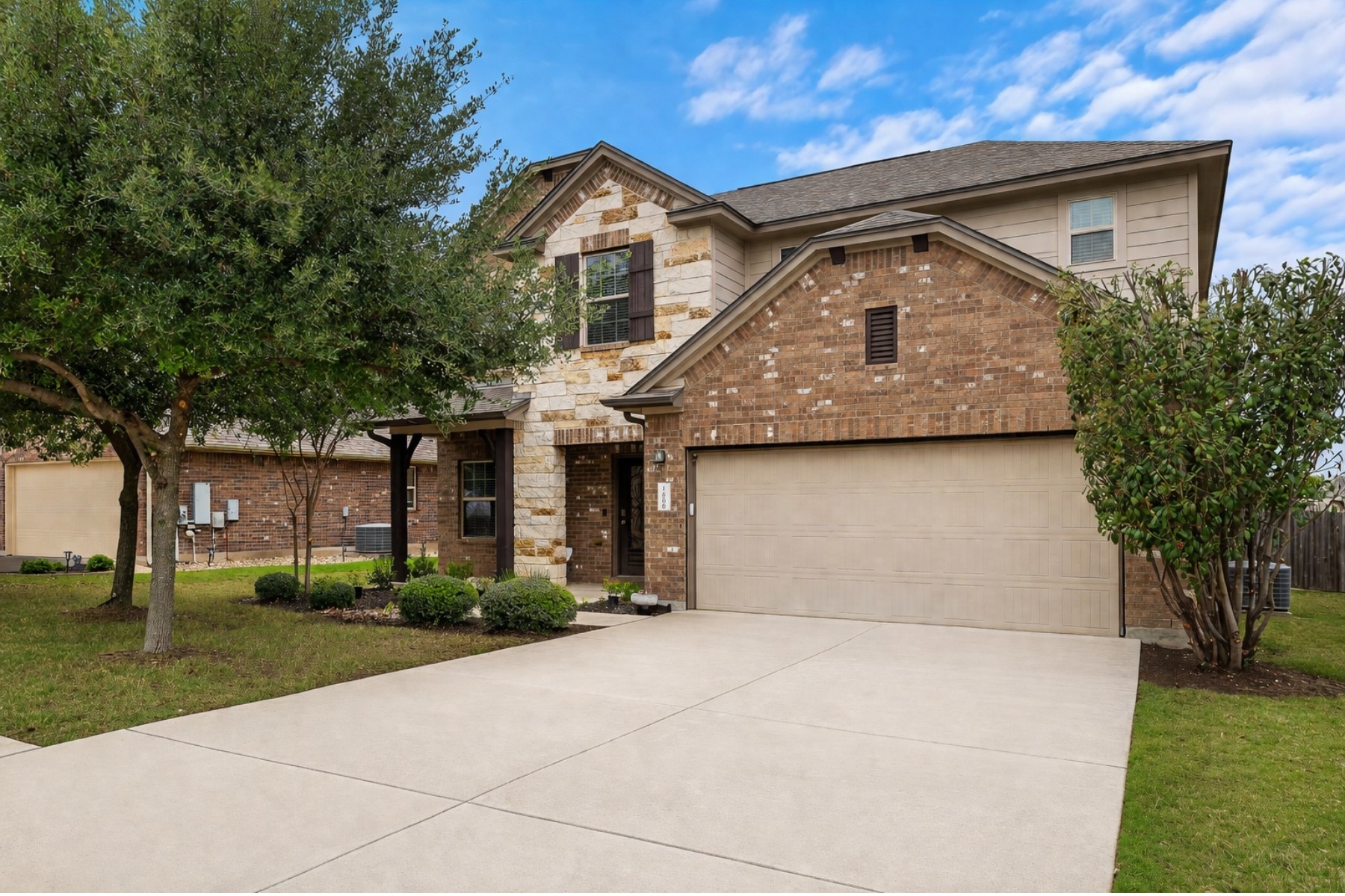 1013 Matheson Dr — photo