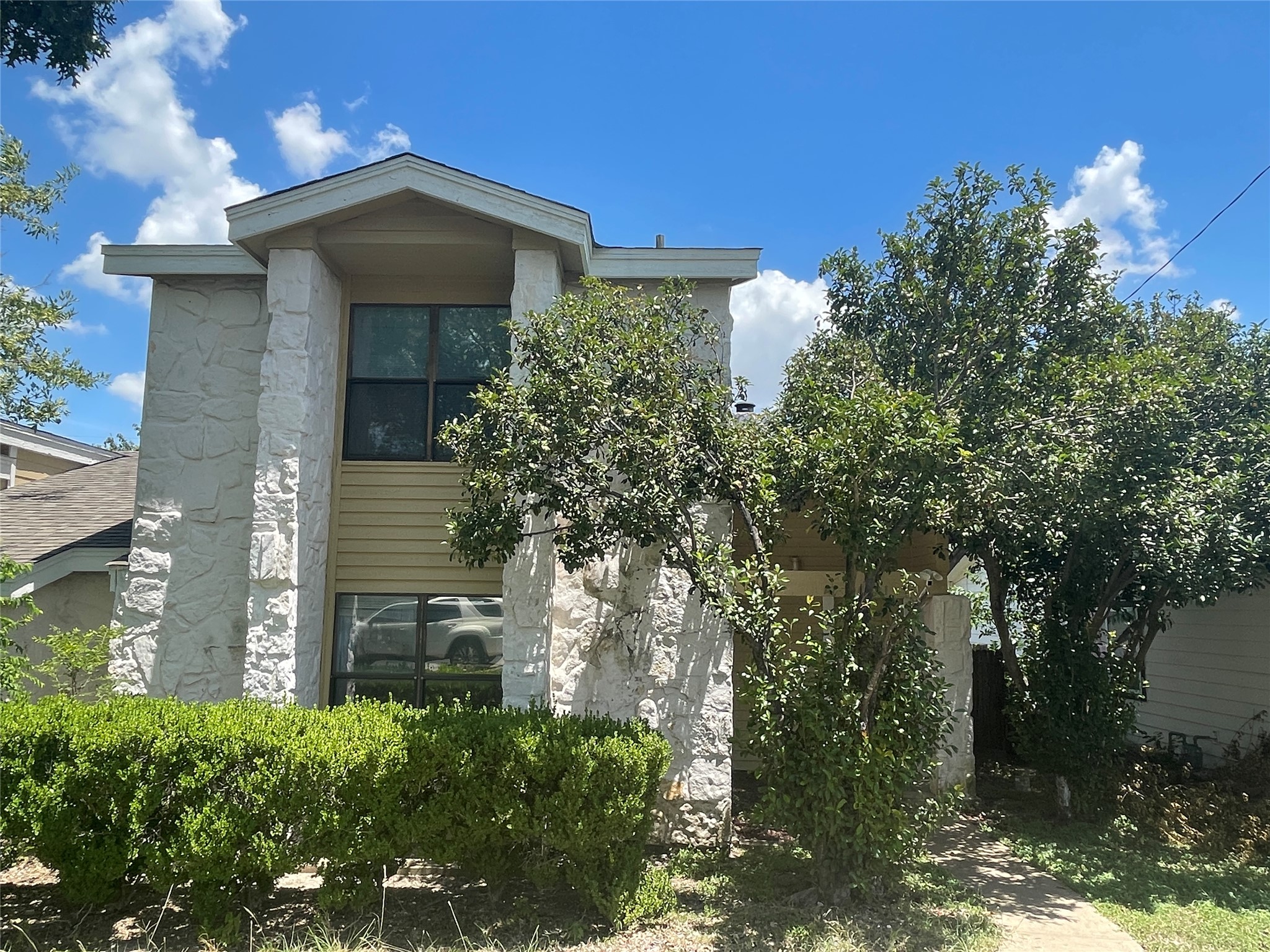 16021 Windermere Dr — photo
