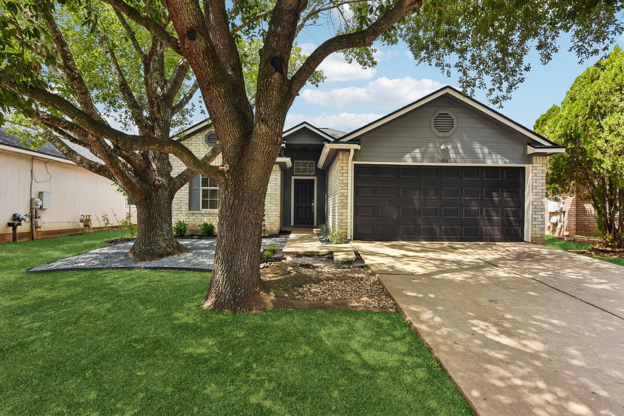 3608 Denehoe CV — photo
