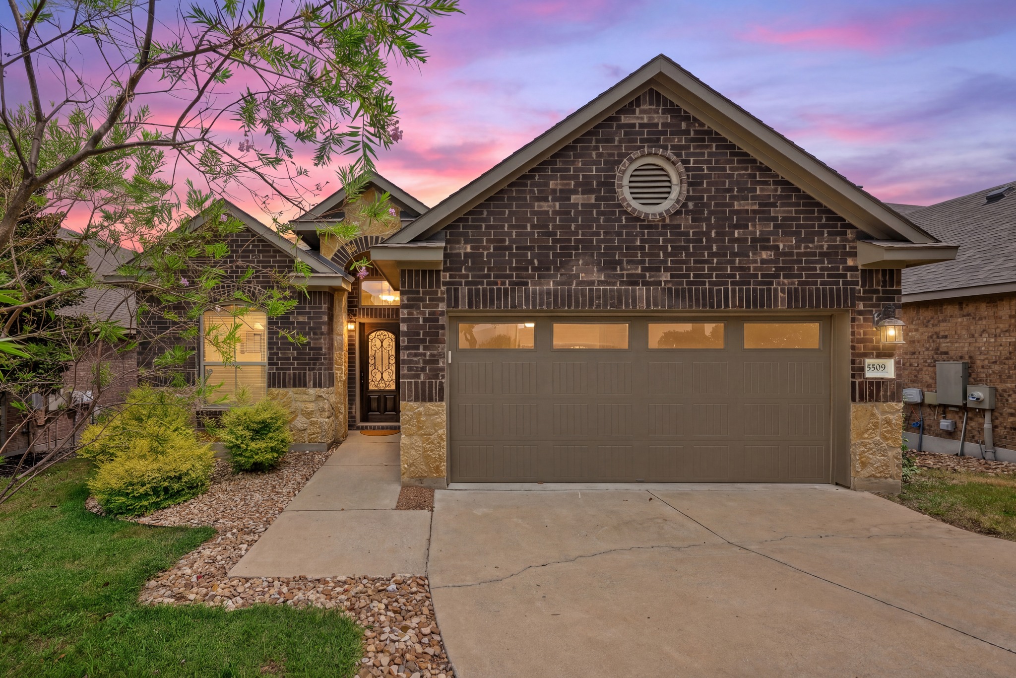 5509 Brady Bayou CV — photo