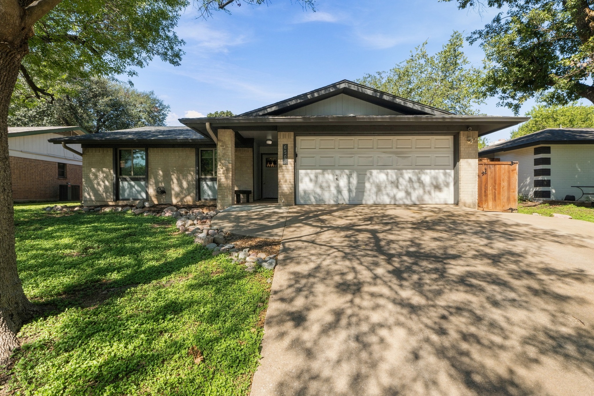 6504 Sunnysky Way — photo