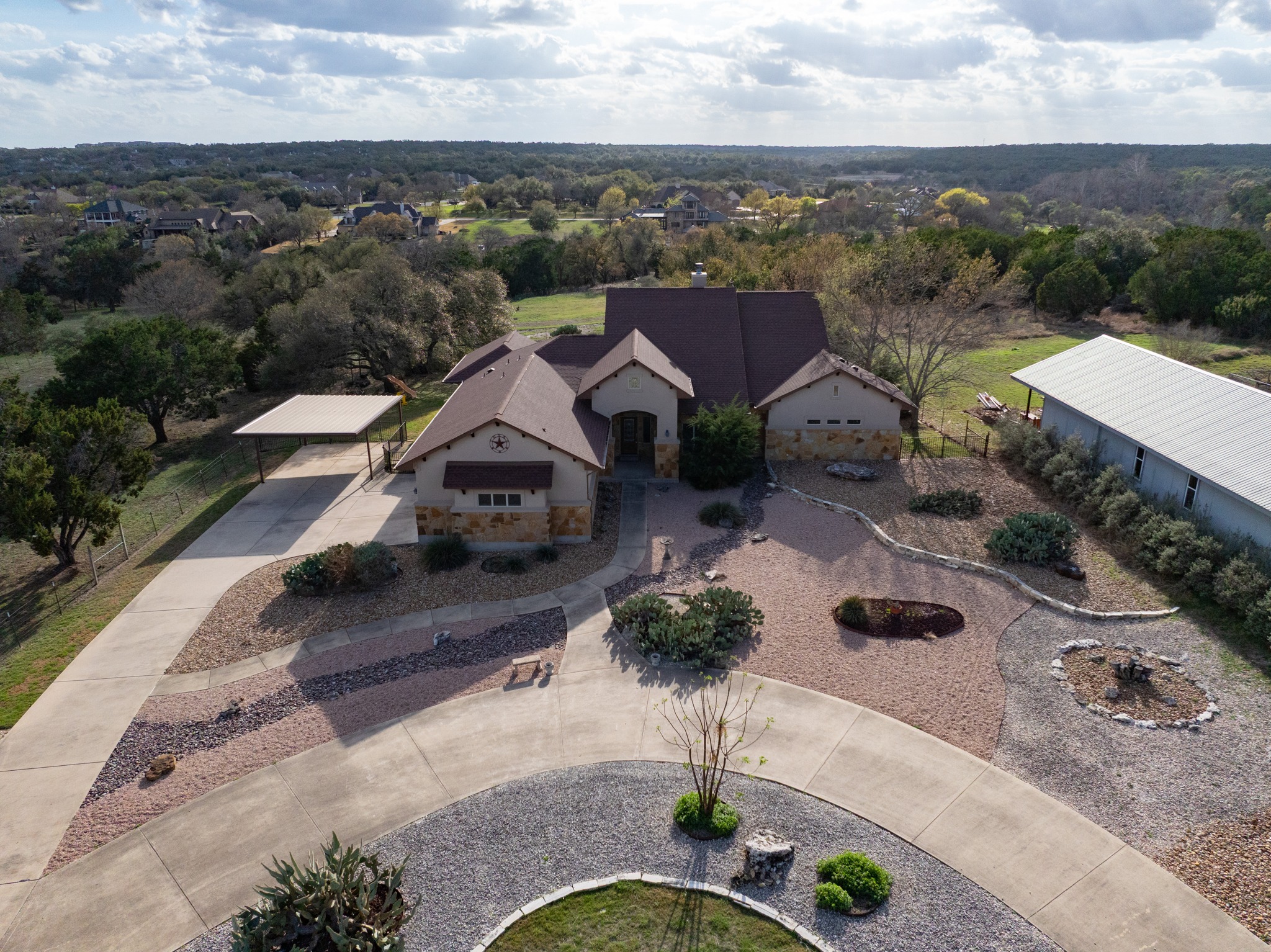 204 Skyline Road, Georgetown, TX 78628 — photo 2