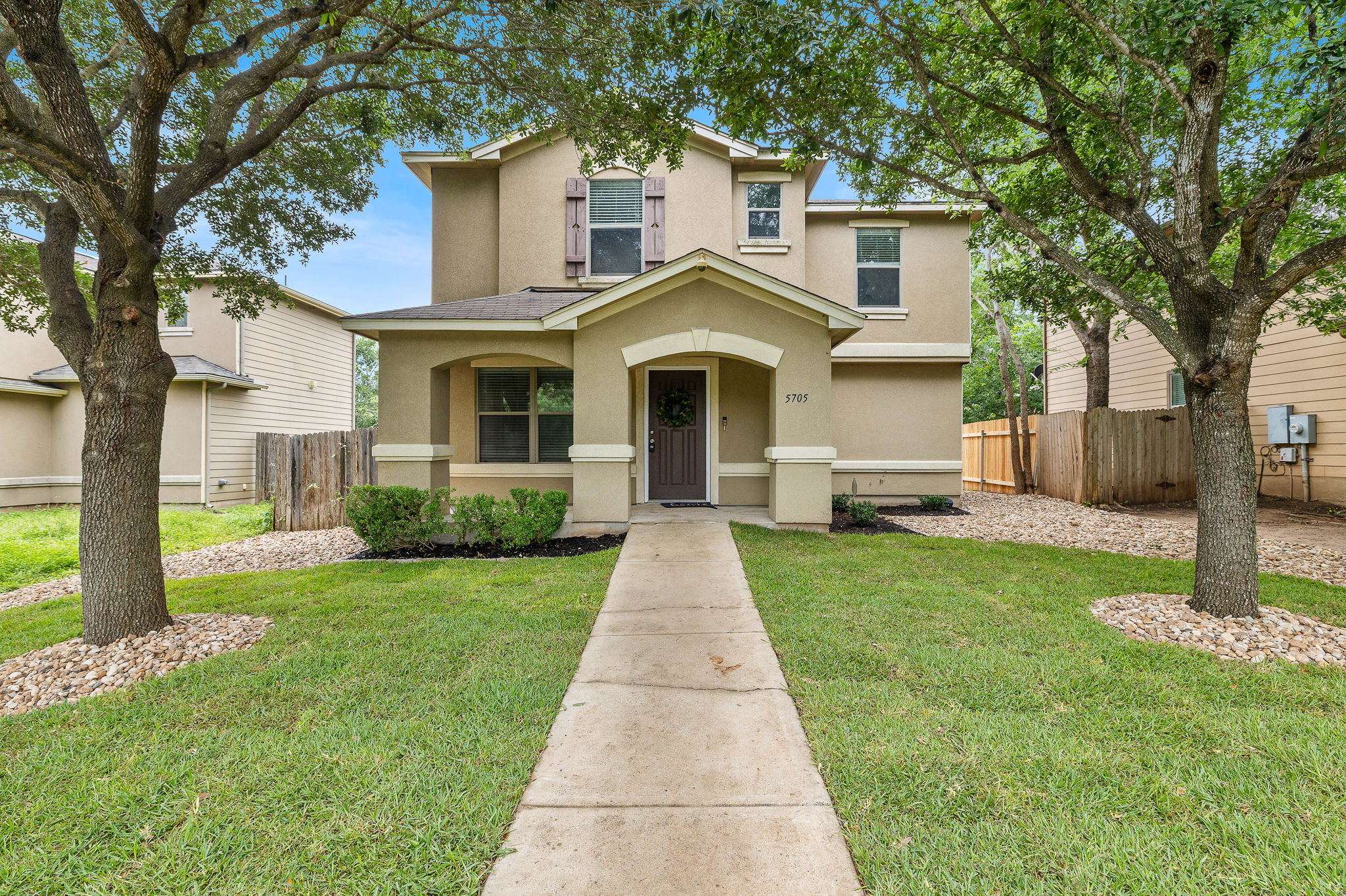 5705 Viewpoint Drive, Austin, TX 78744 — photo 3